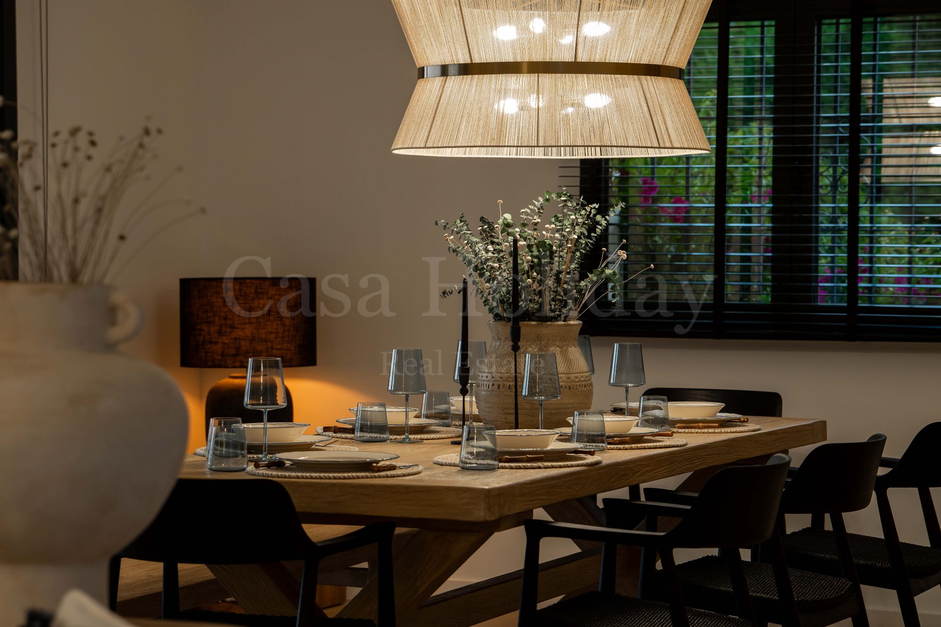 Villa in Altos del Paraiso, Benahavis