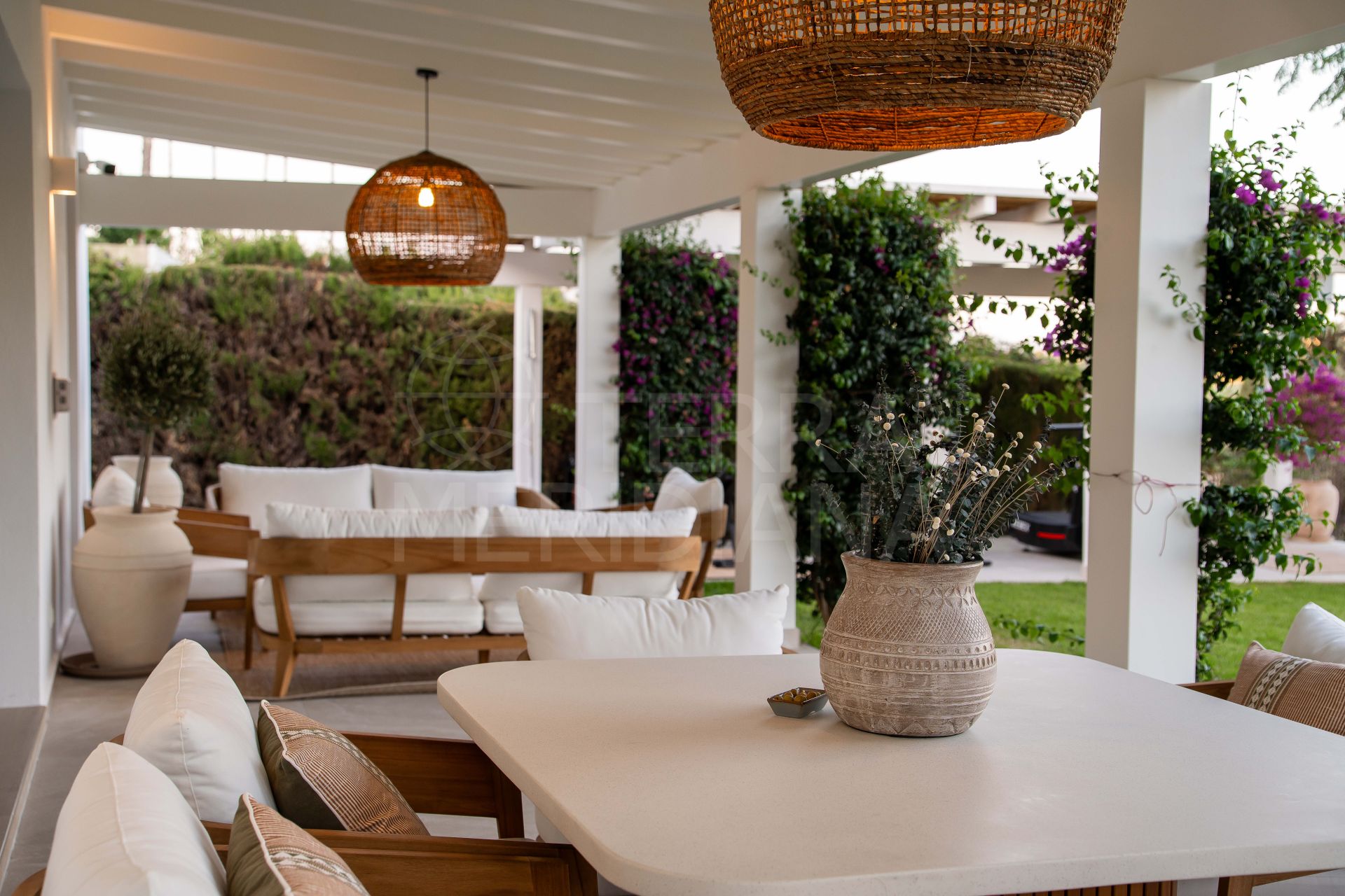 Villa in Los Altos del Paraiso, Estepona