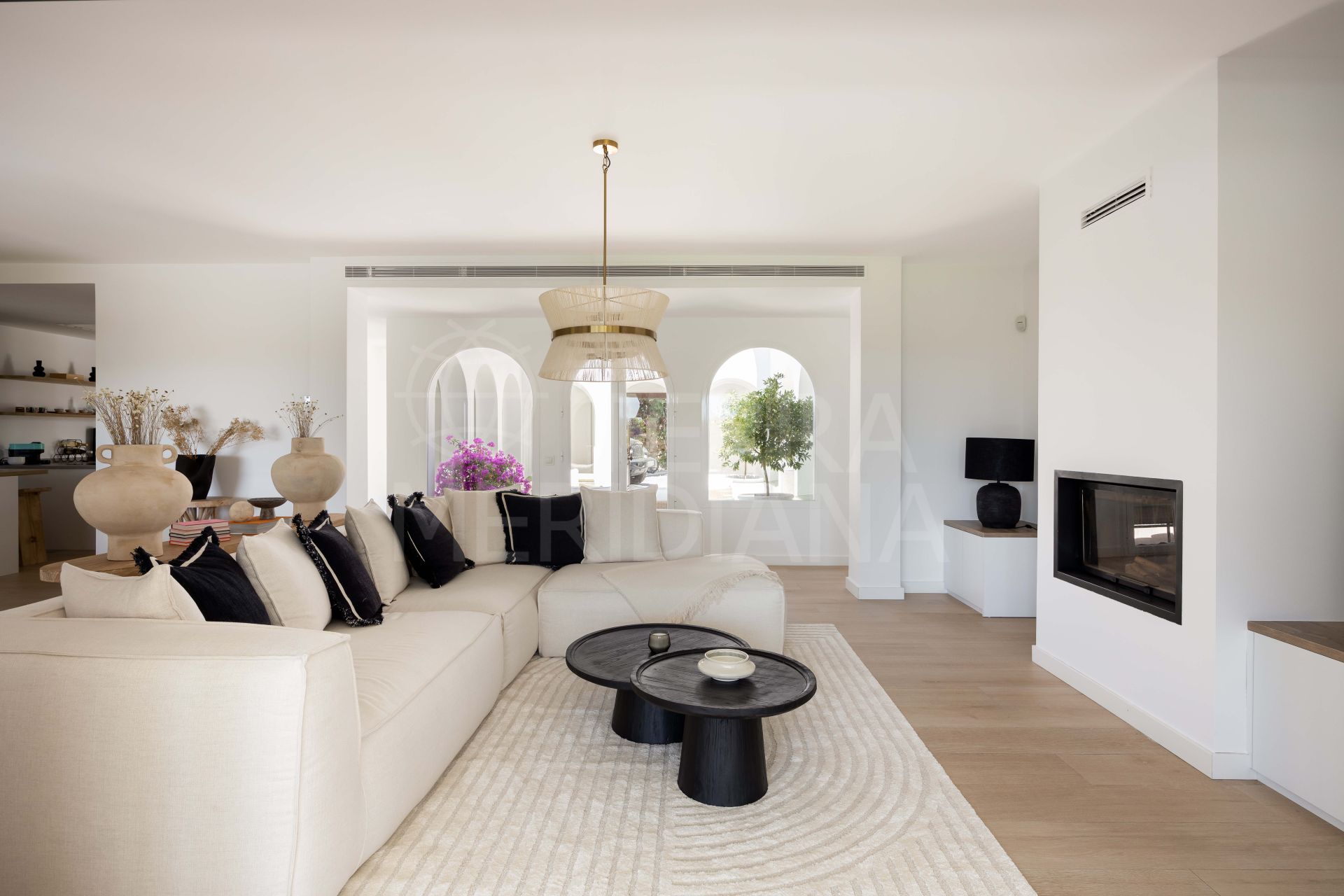 Villa in Los Altos del Paraiso, Estepona