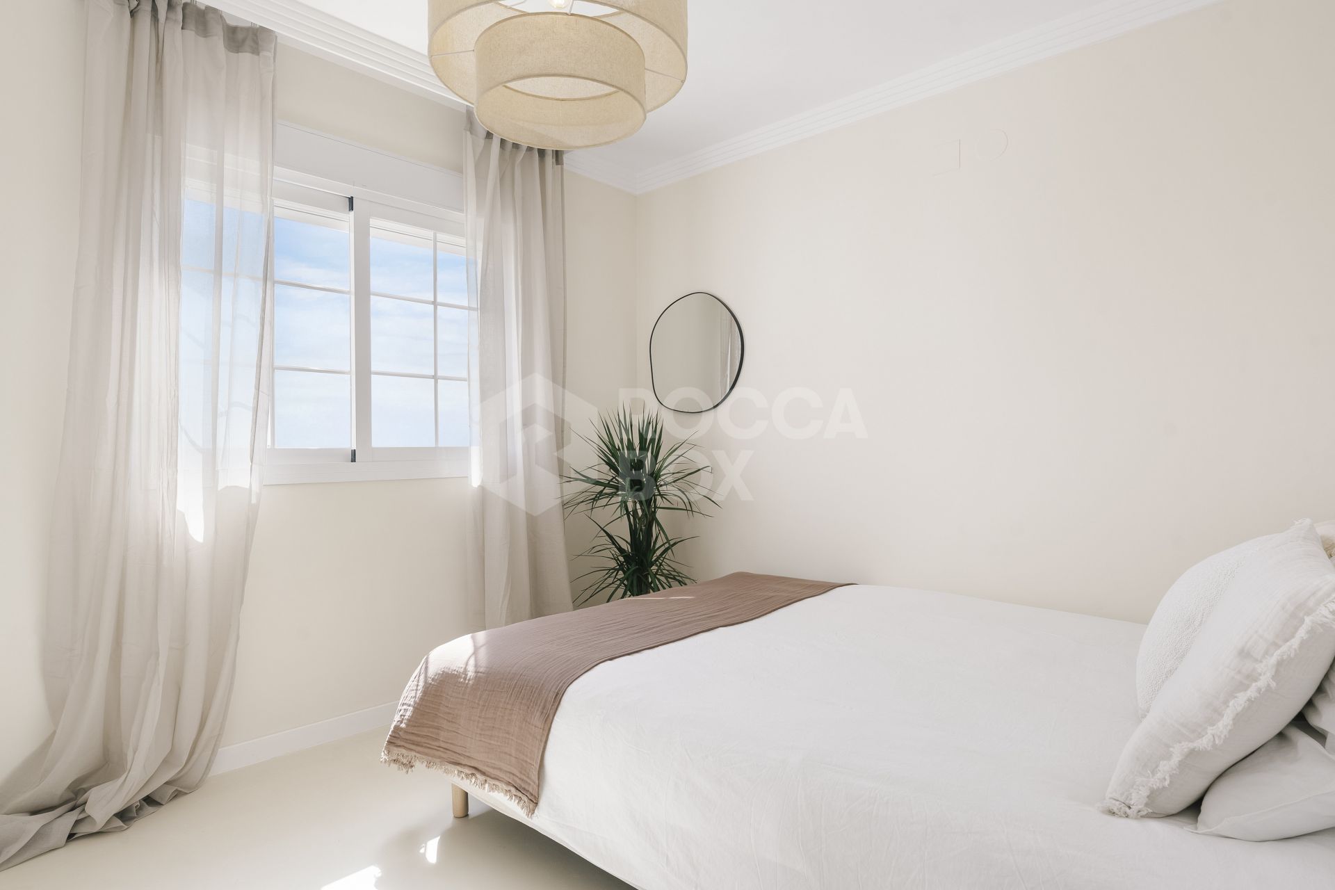 Fully Renovated Duplex Penthouse in Rio Real, Marbella East