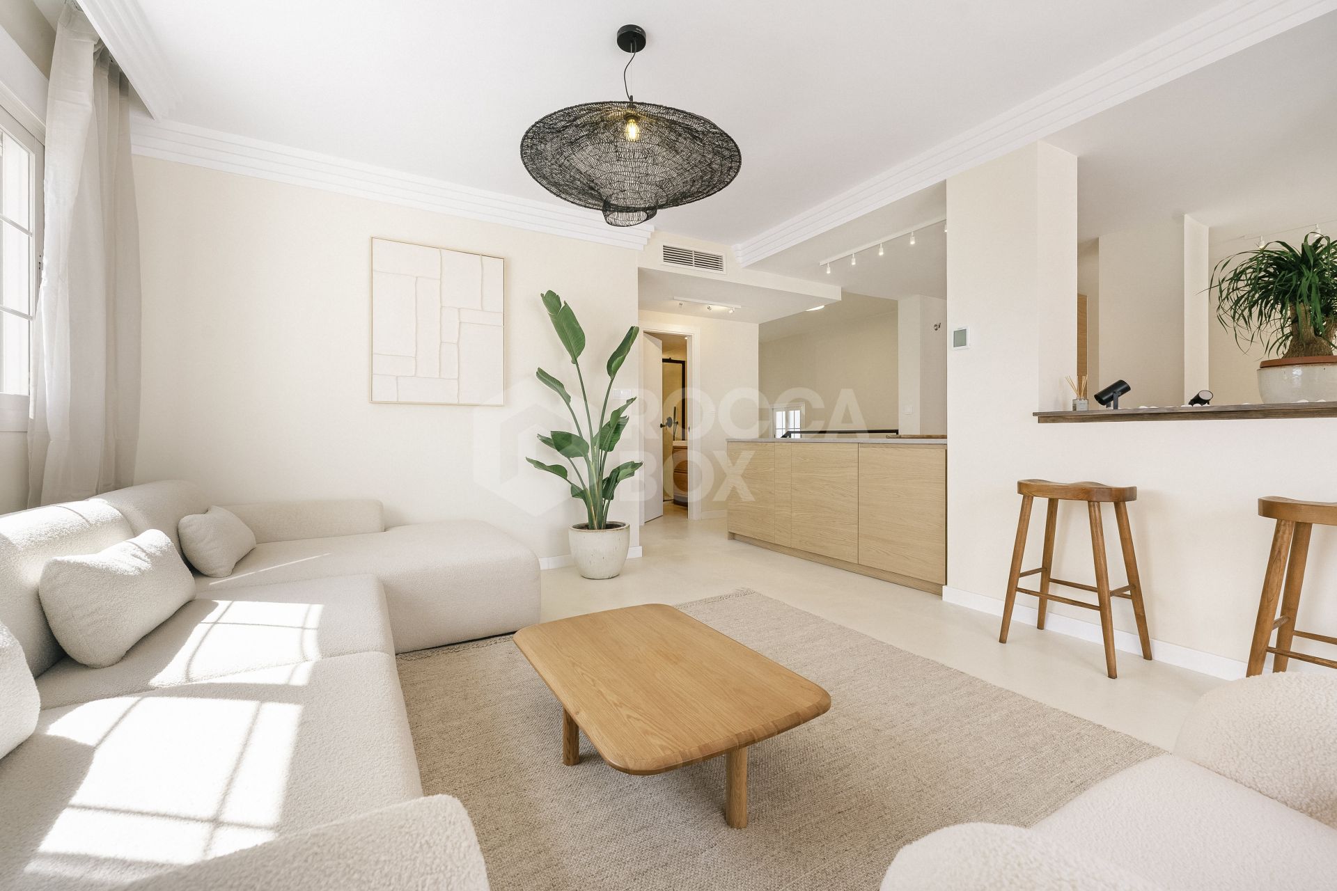 Fully Renovated Duplex Penthouse in Rio Real, Marbella East