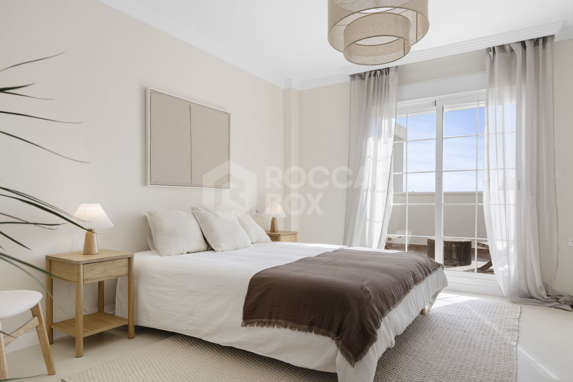 Fully Renovated Duplex Penthouse in Rio Real, Marbella East