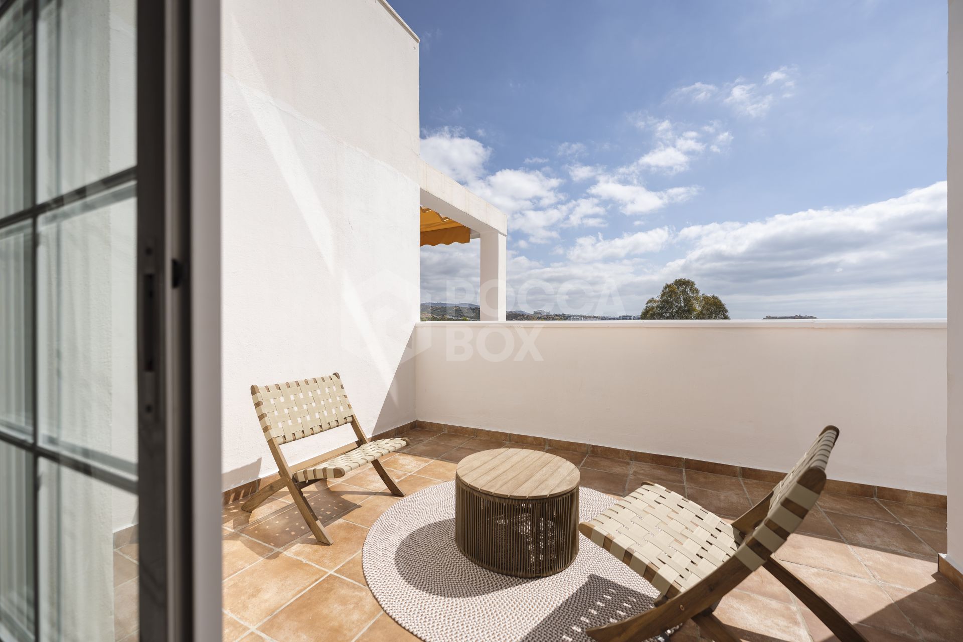 Fully Renovated Duplex Penthouse in Rio Real, Marbella East