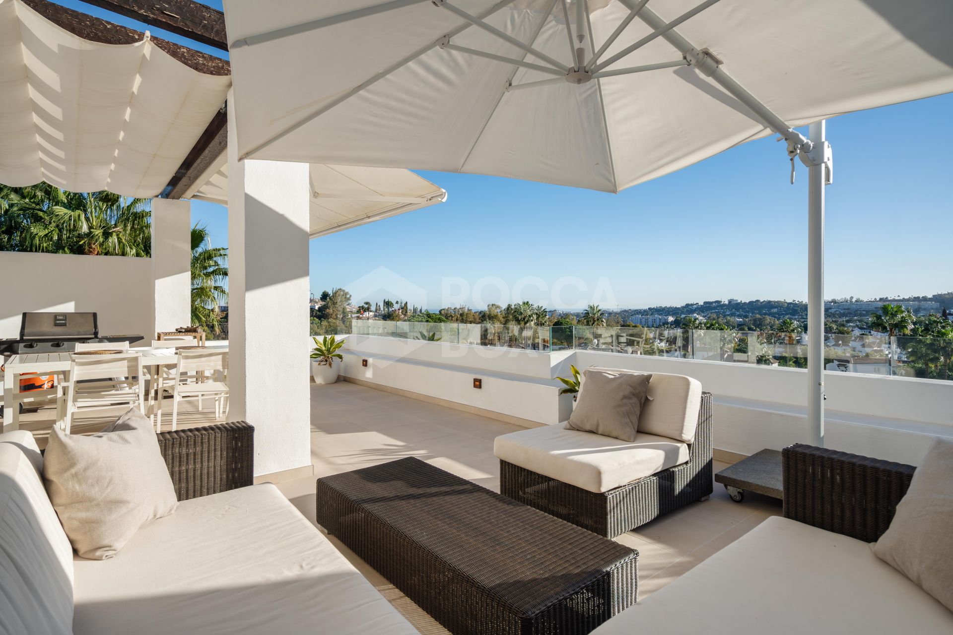 Elegant duplex penthouse in Aloha, Marbella with 3 bedrooms