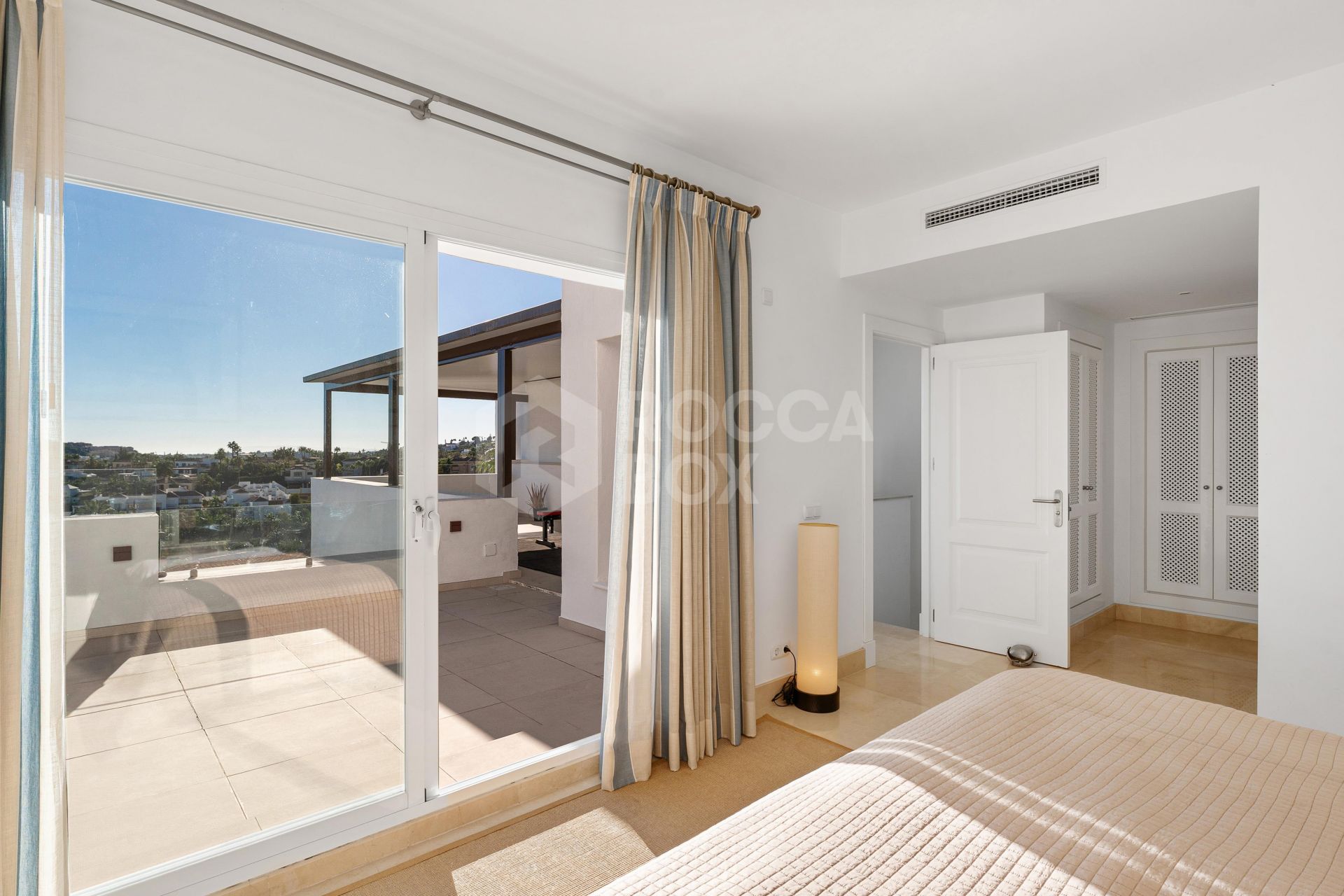 Elegant duplex penthouse in Aloha, Marbella with 3 bedrooms