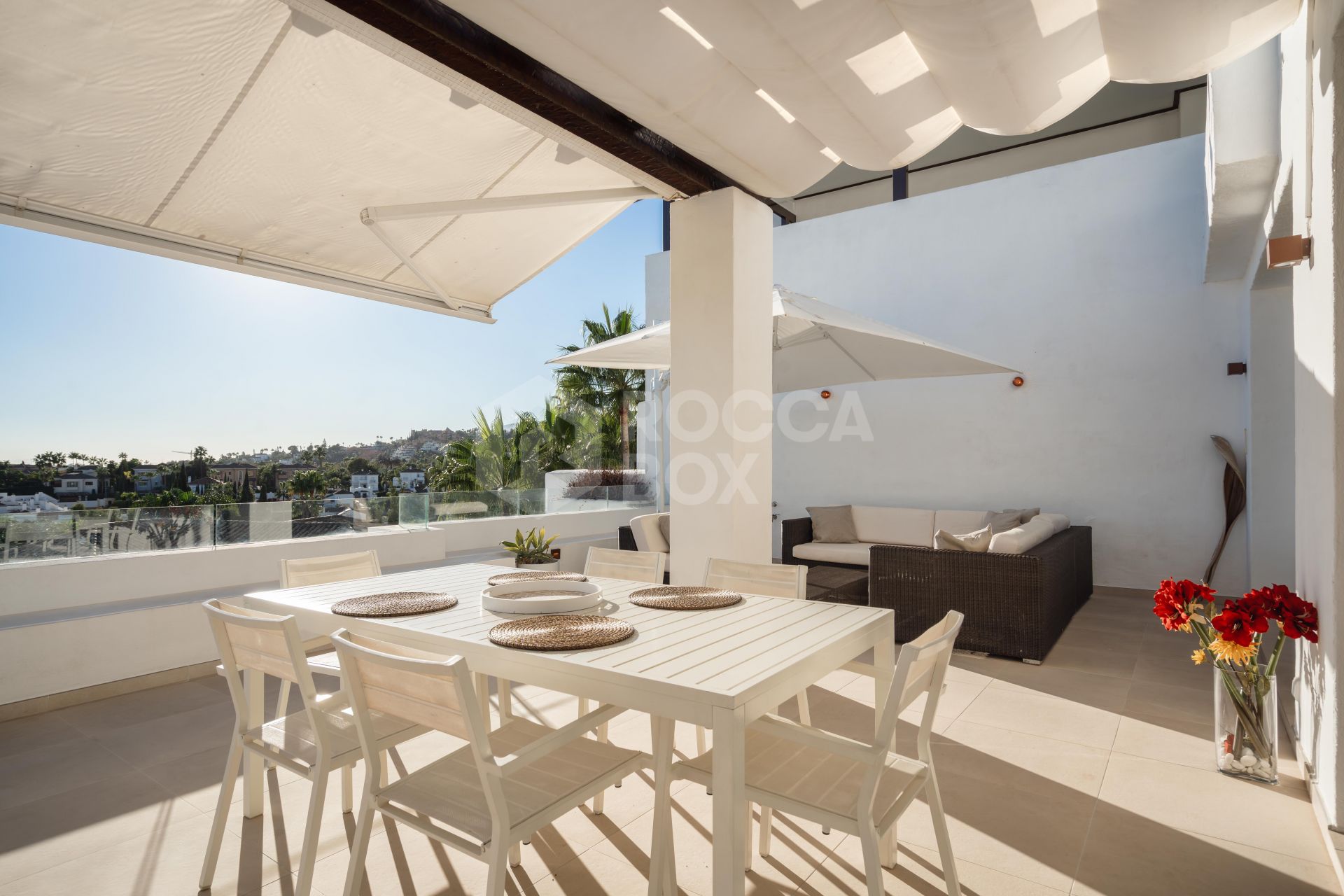 Elegant duplex penthouse in Aloha, Marbella with 3 bedrooms
