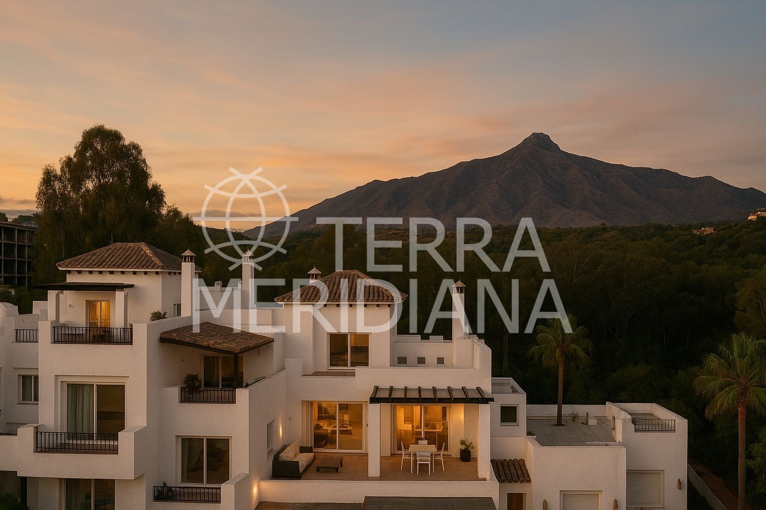 Duplex Penthouse in Las Tortugas de Aloha, Marbella