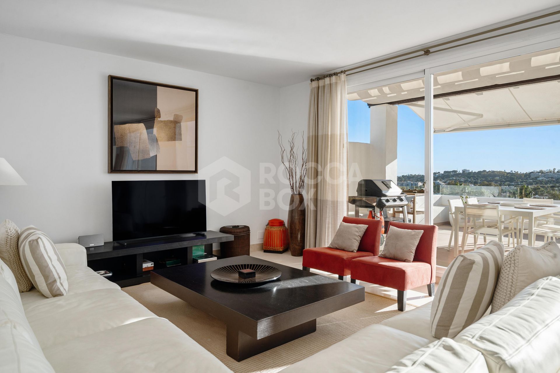Elegant duplex penthouse in Aloha, Marbella with 3 bedrooms