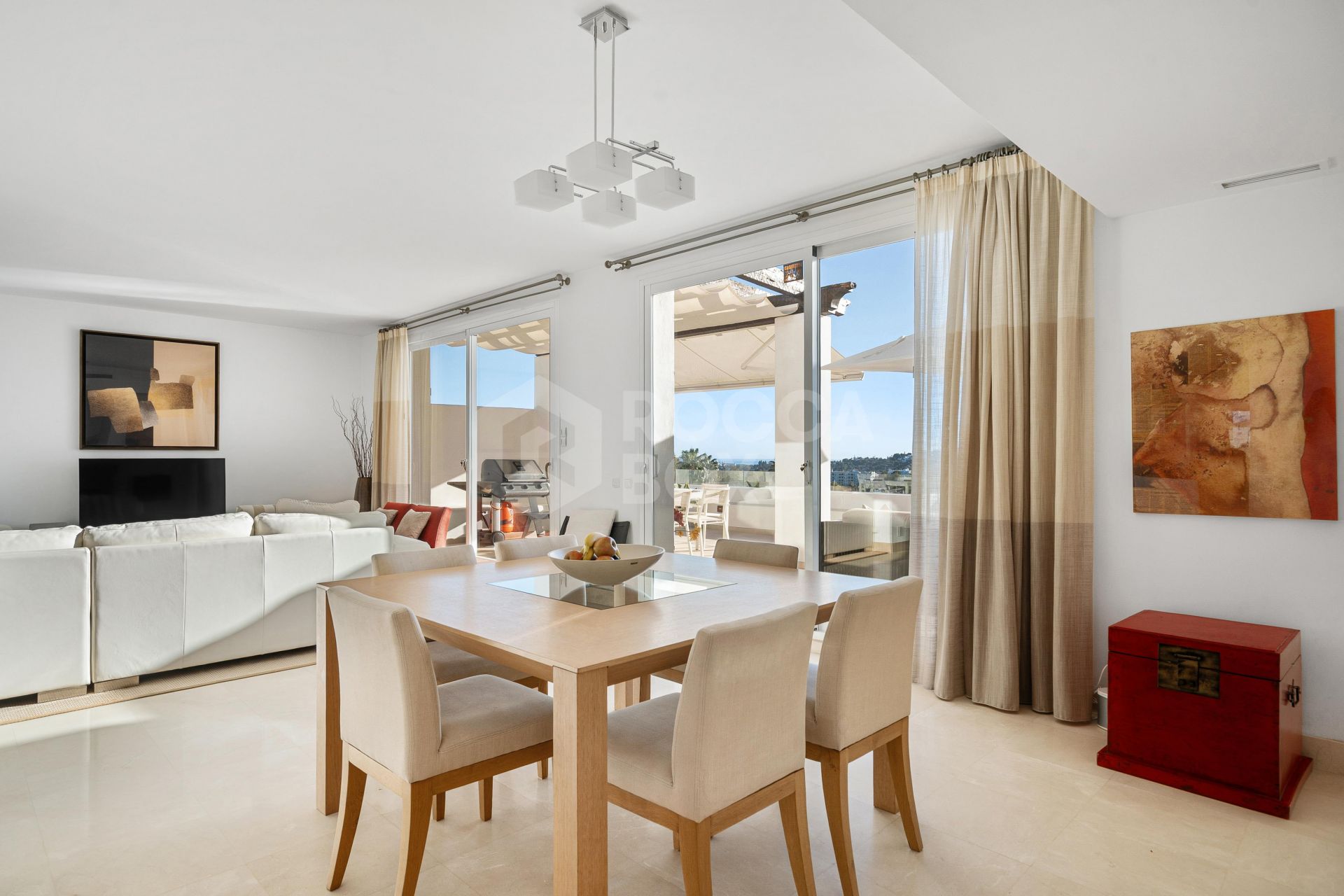 Elegant duplex penthouse in Aloha, Marbella with 3 bedrooms