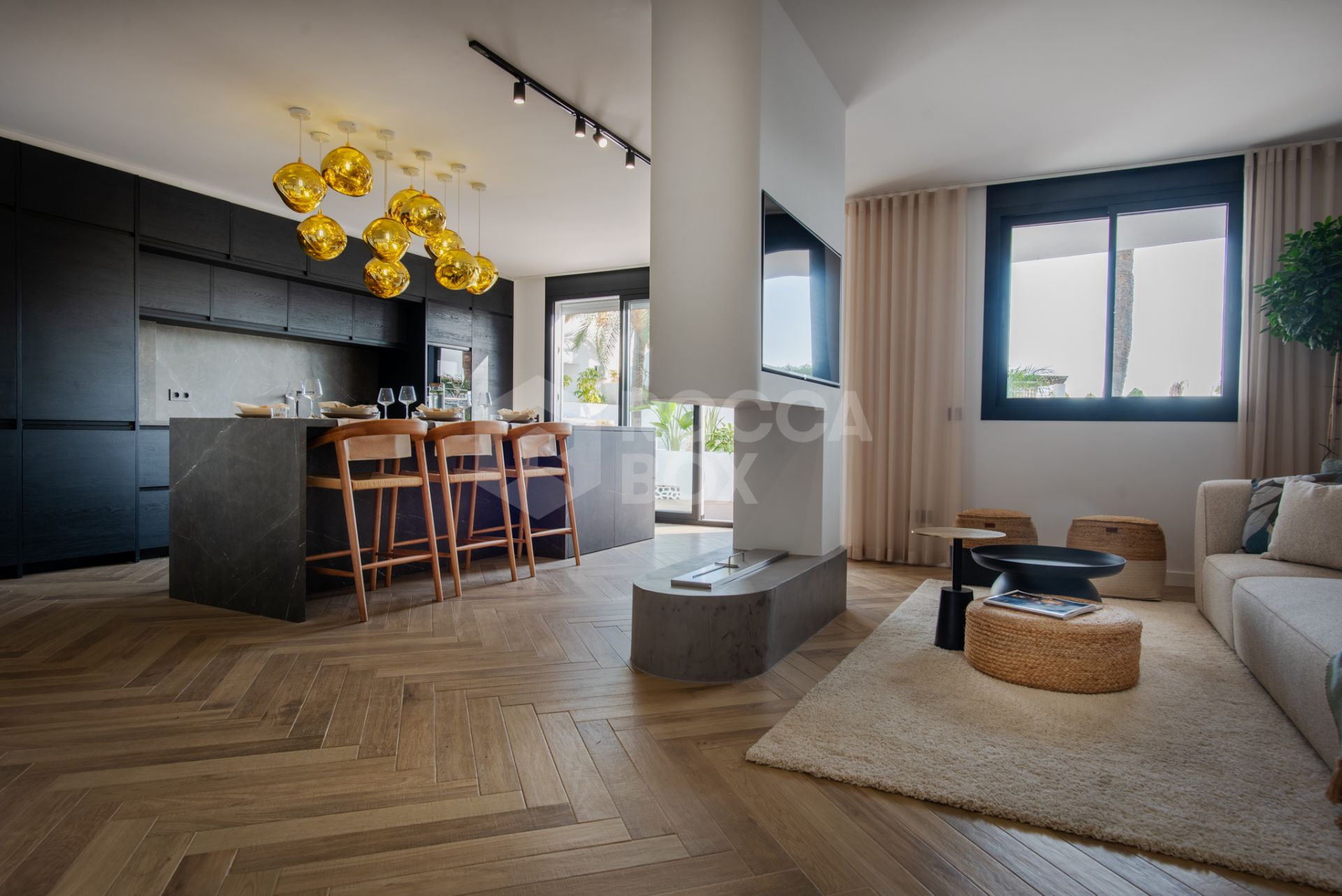 Discover your Marbella dream home — a freshly renovated 3-bedroom apartment in Nueva Andalucía with bright interiors, a spacious terrace, outdoor kitchen, and all amenities close by.