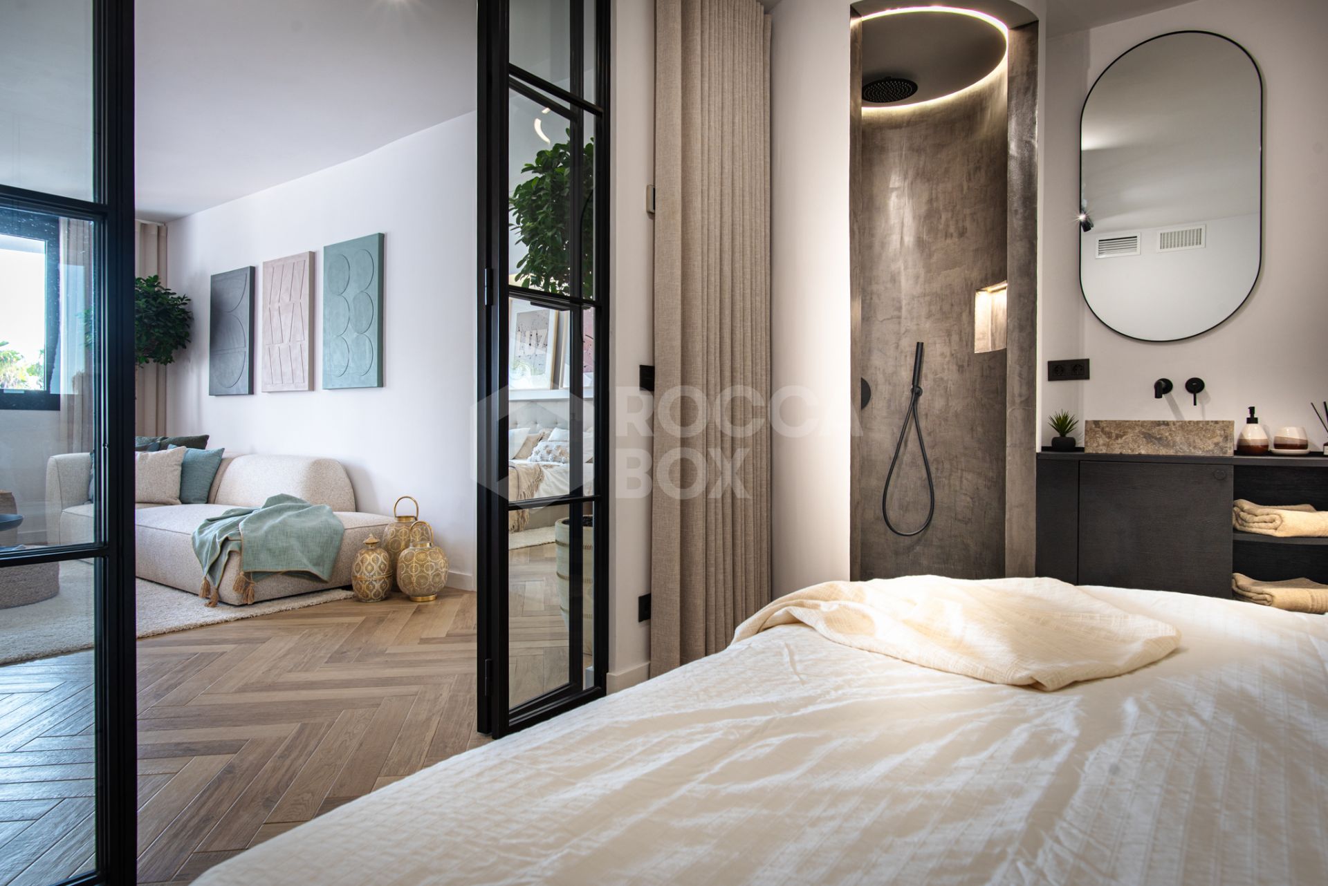 Discover your Marbella dream home — a freshly renovated 3-bedroom apartment in Nueva Andalucía with bright interiors, a spacious terrace, outdoor kitchen, and all amenities close by.