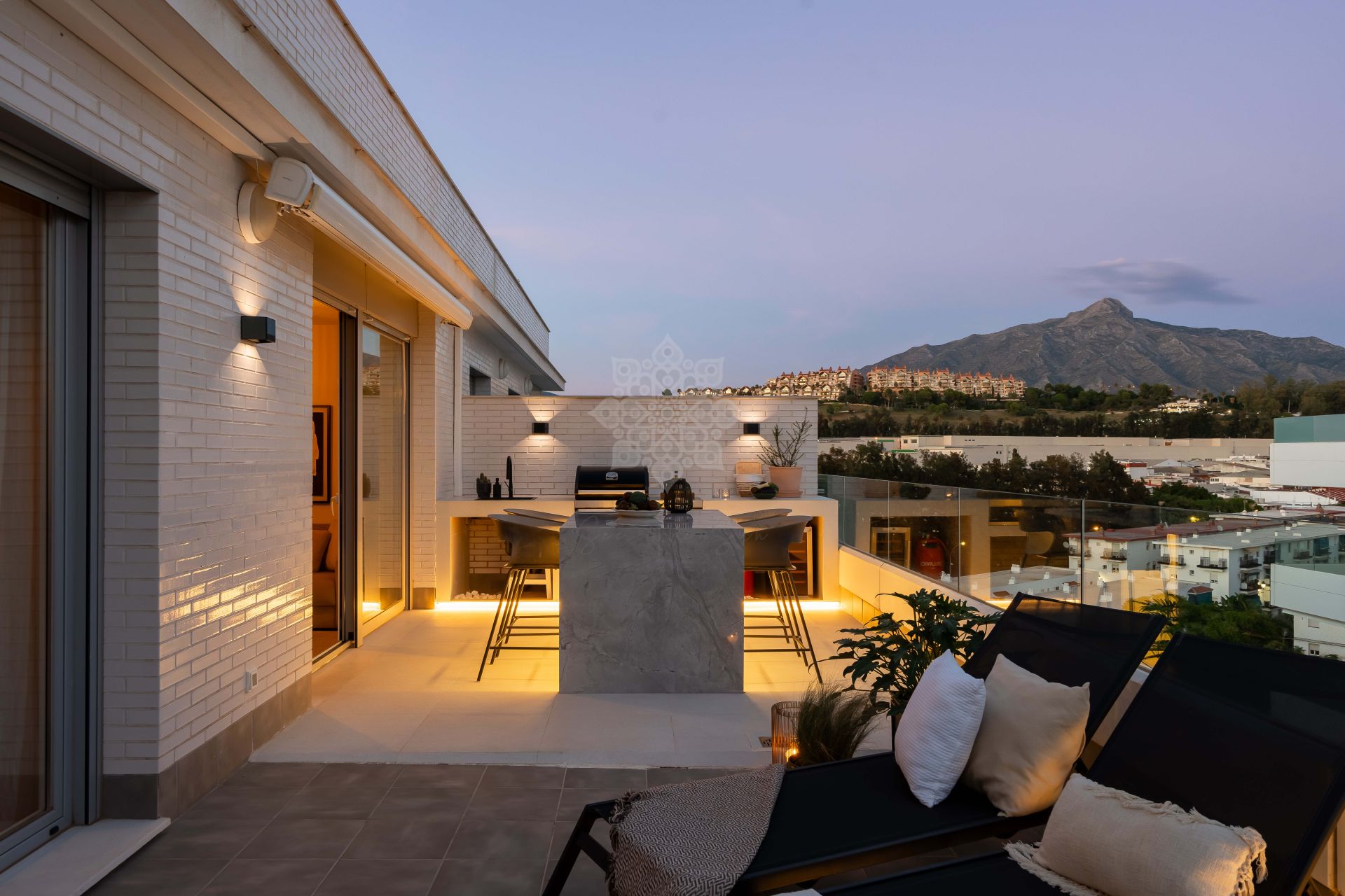Penthouse in La Campana, Marbella