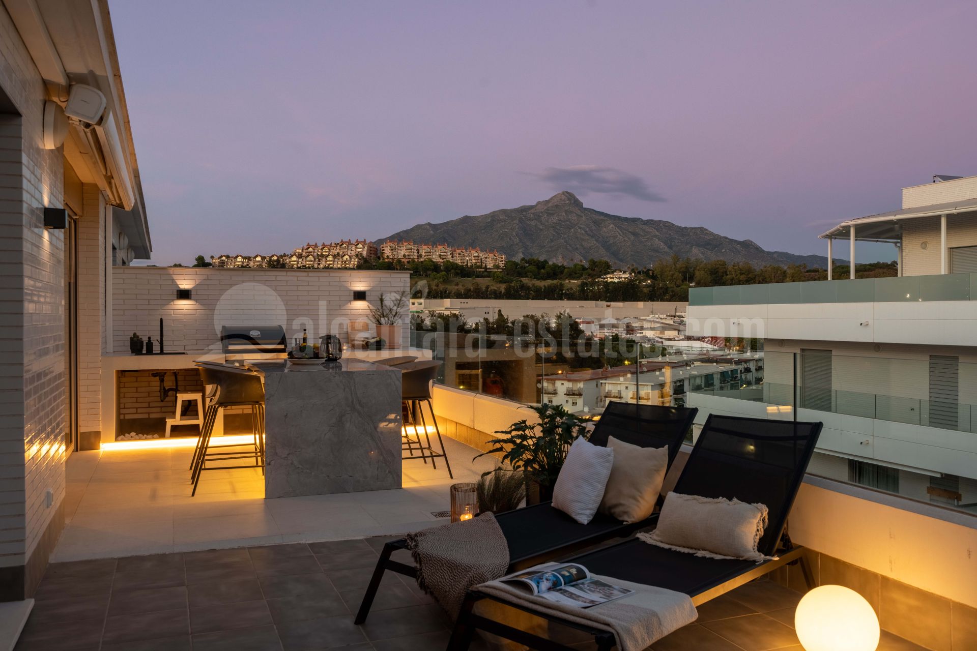 Penthouse in La Campana, Marbella