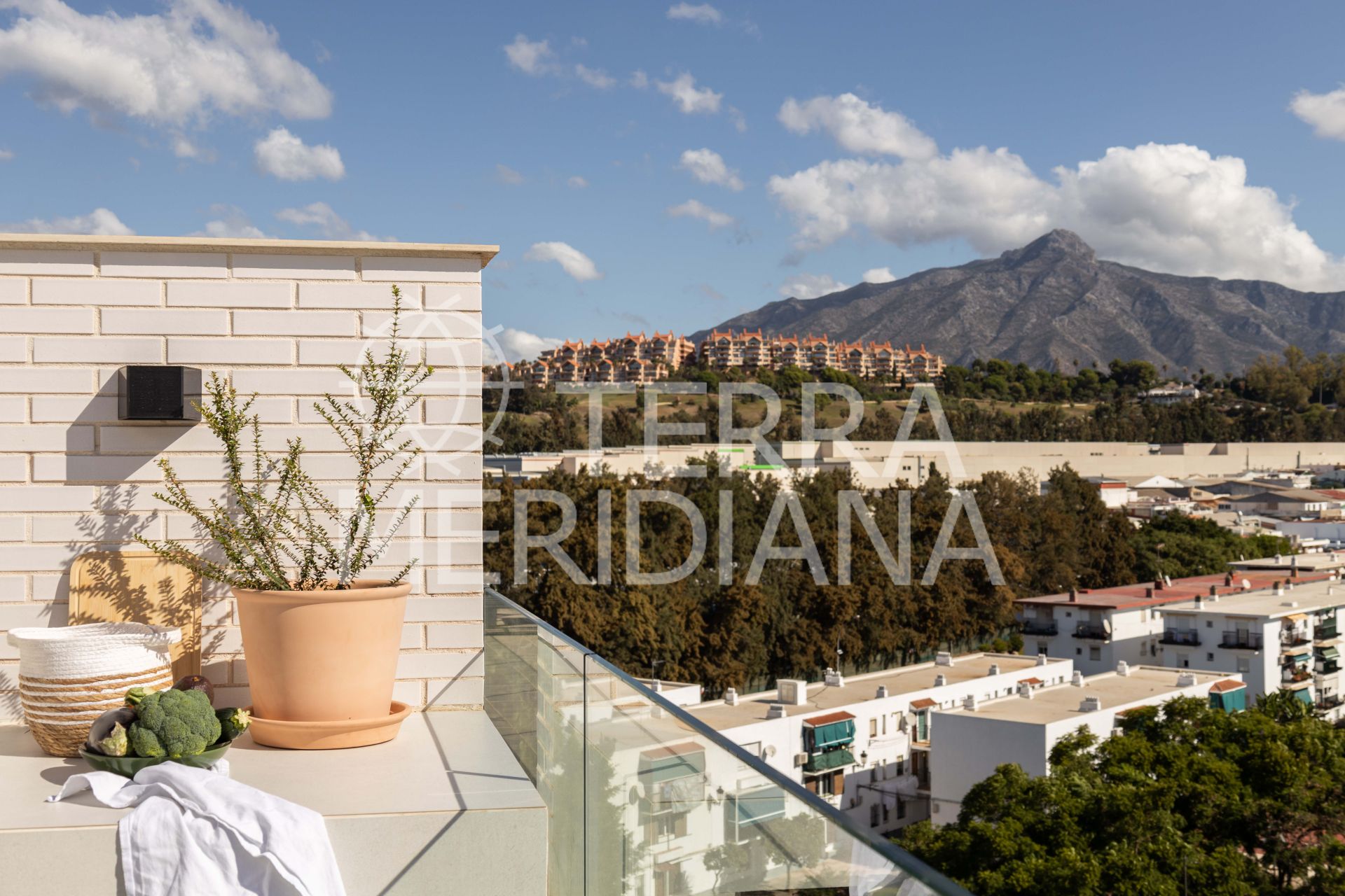Penthouse in La Campana, Marbella