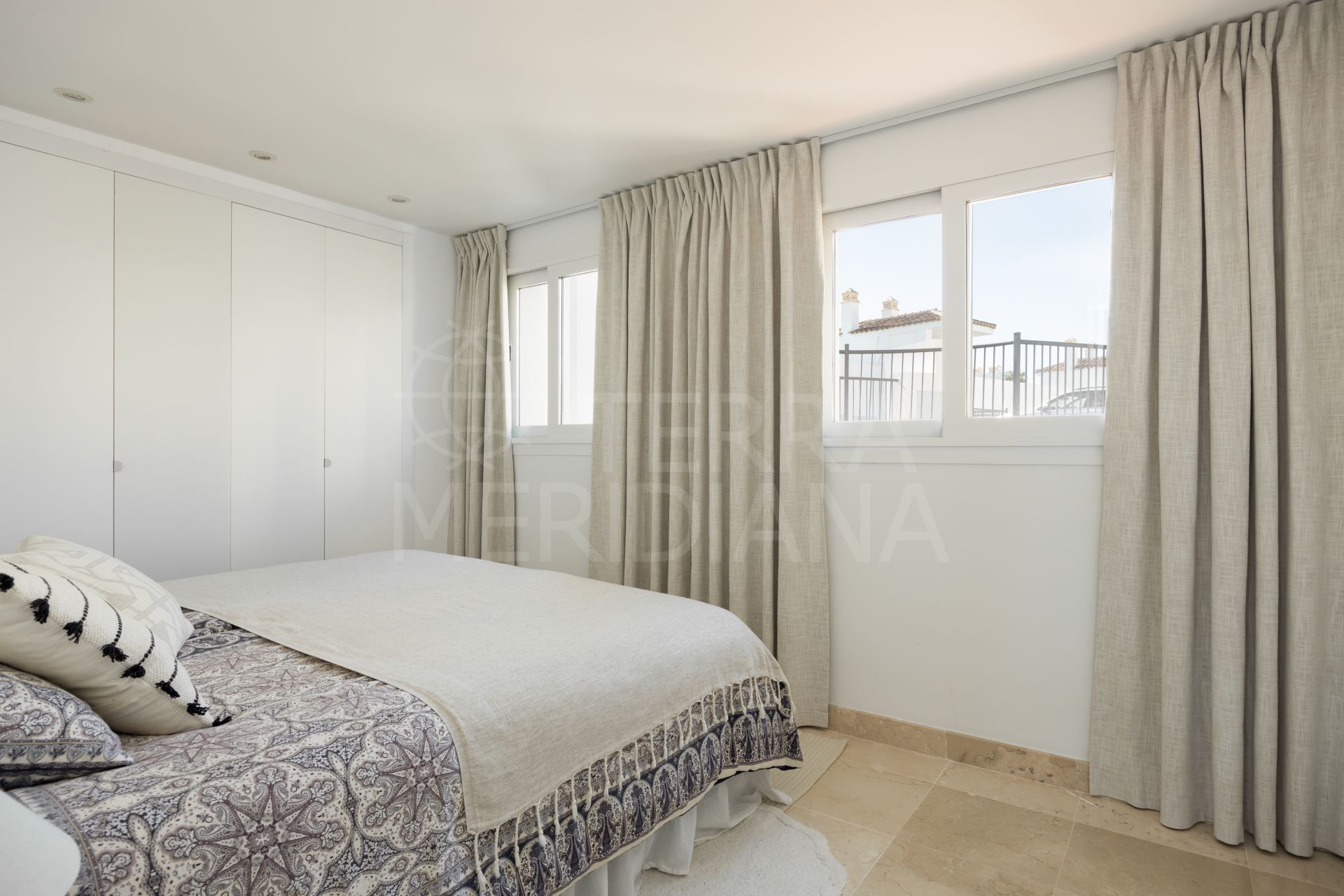 Penthouse in El Paraiso, Estepona