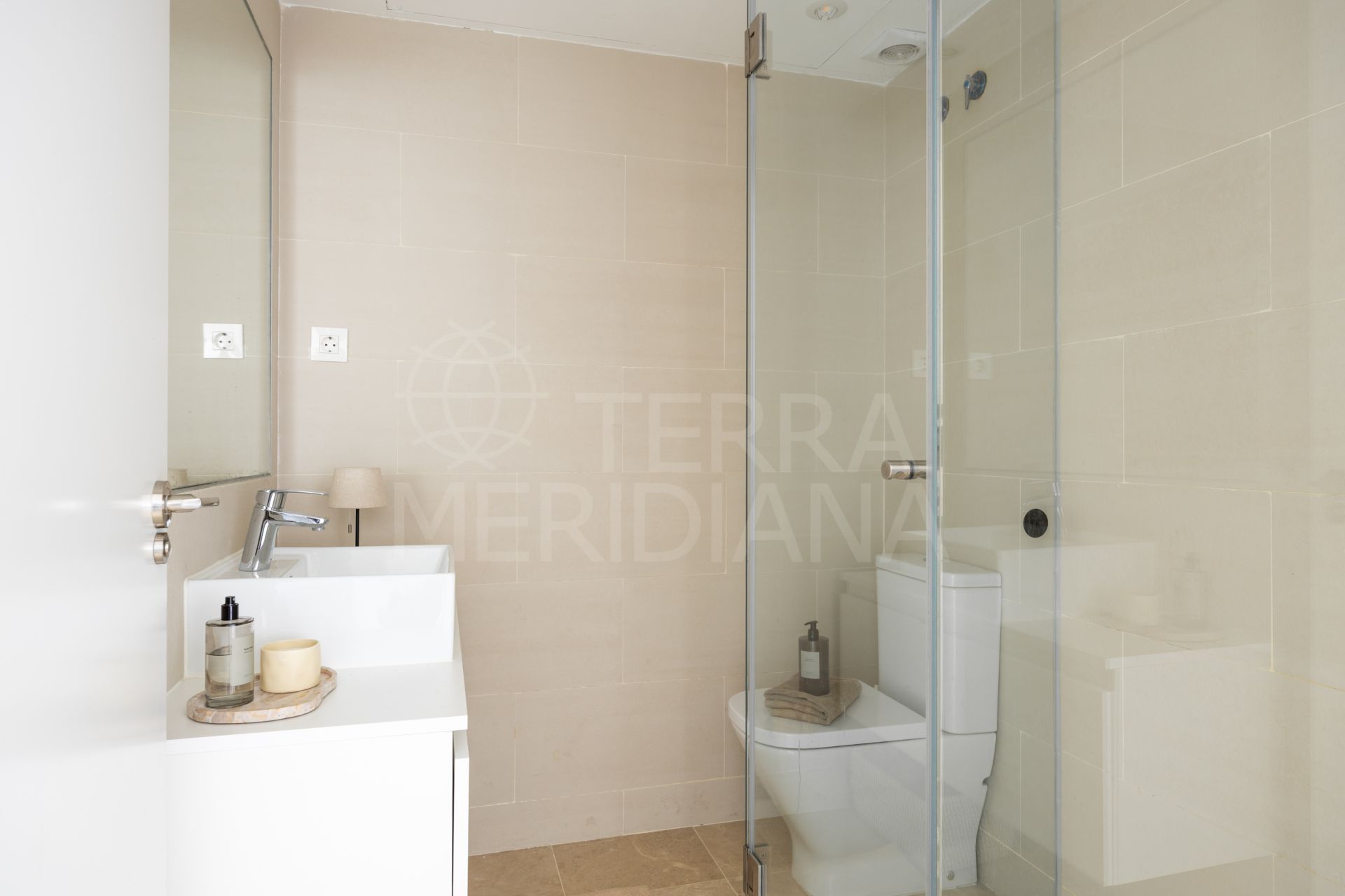 Penthouse in El Paraiso, Estepona