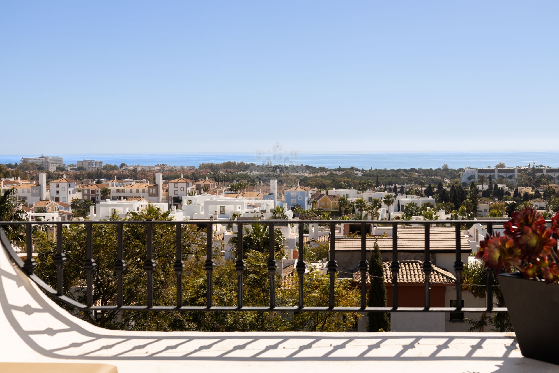 Penthouse w El Paraiso, Estepona
