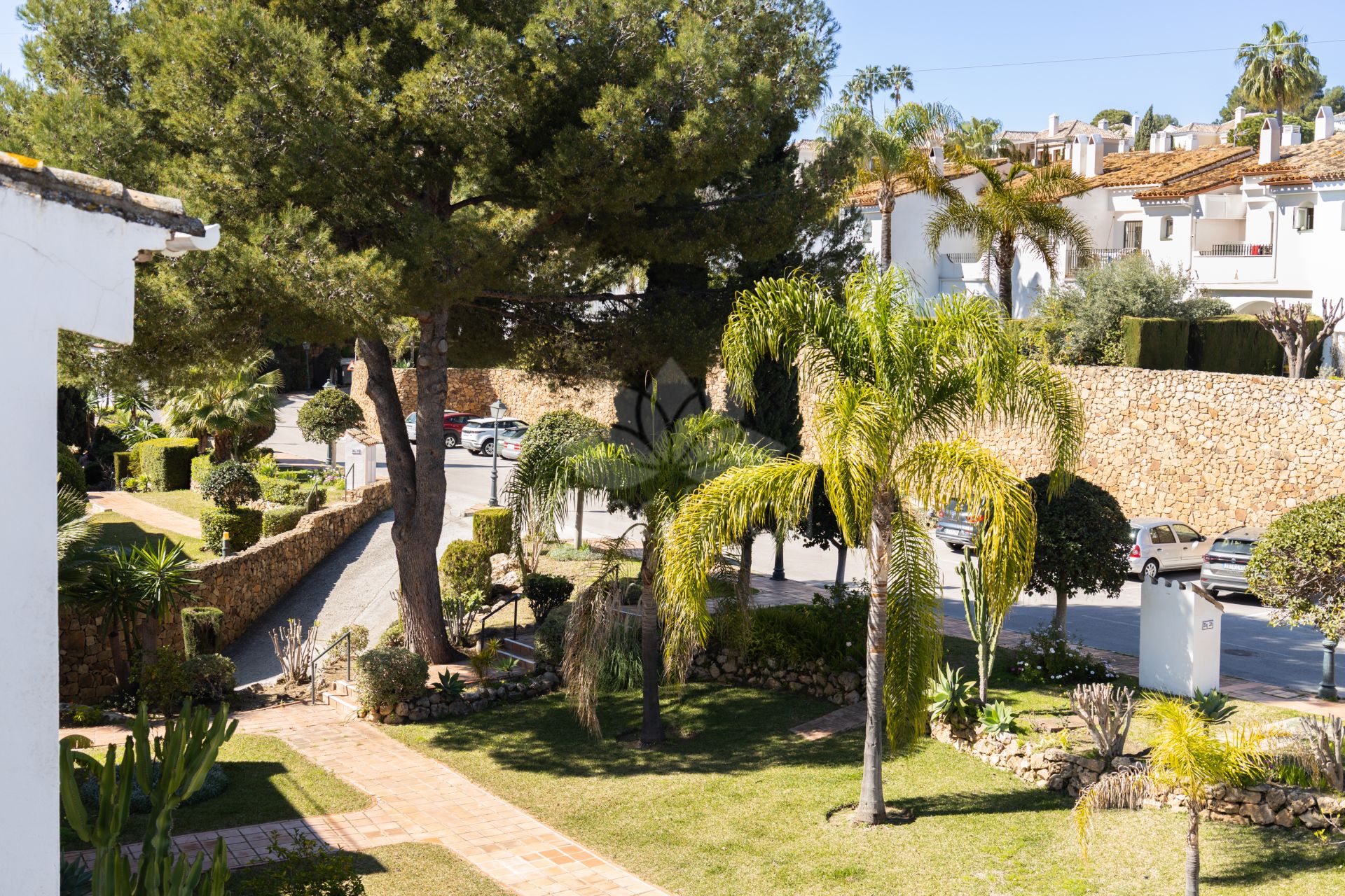 Penthouse in El Paraiso, Estepona