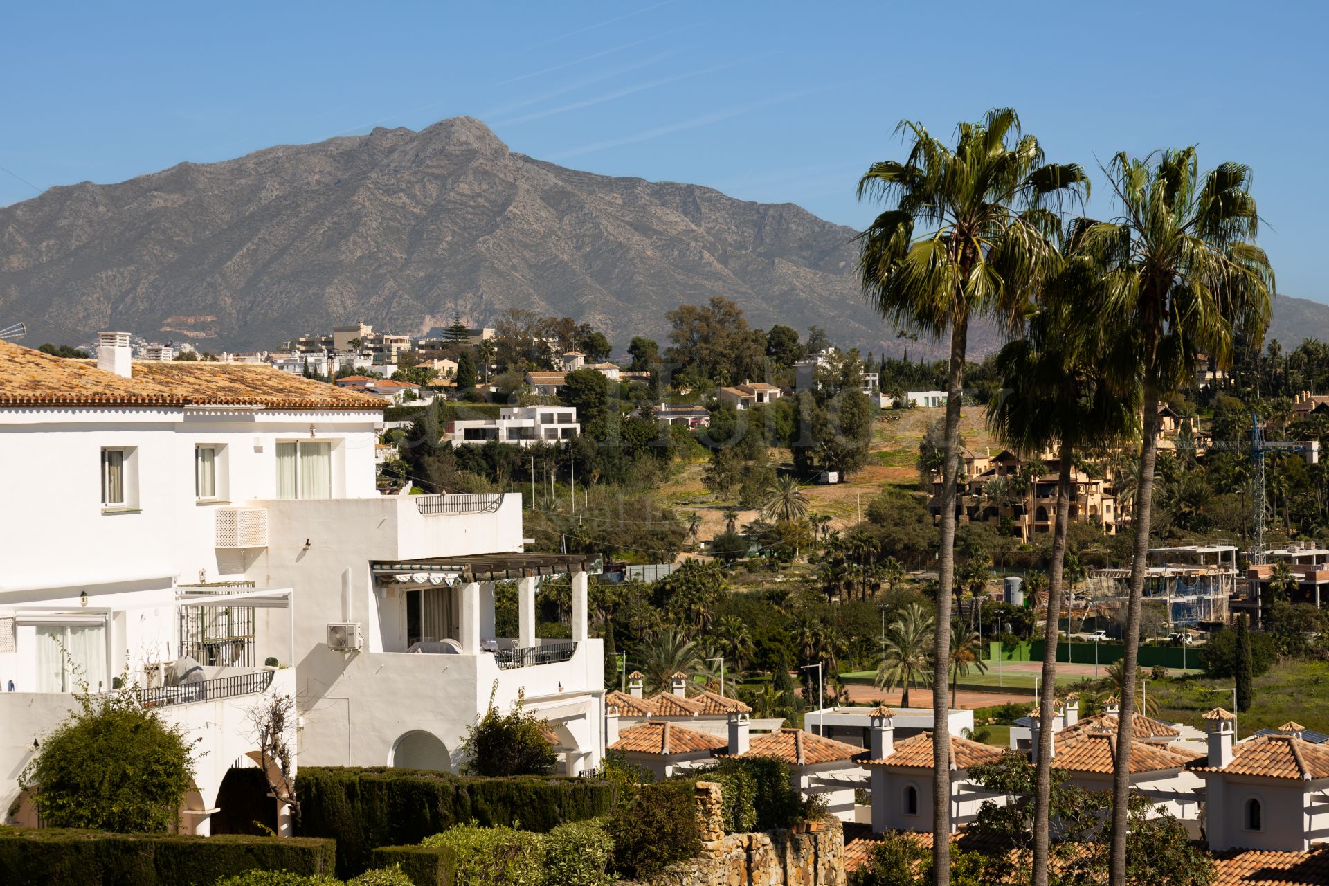 Ático en El Paraiso, Estepona