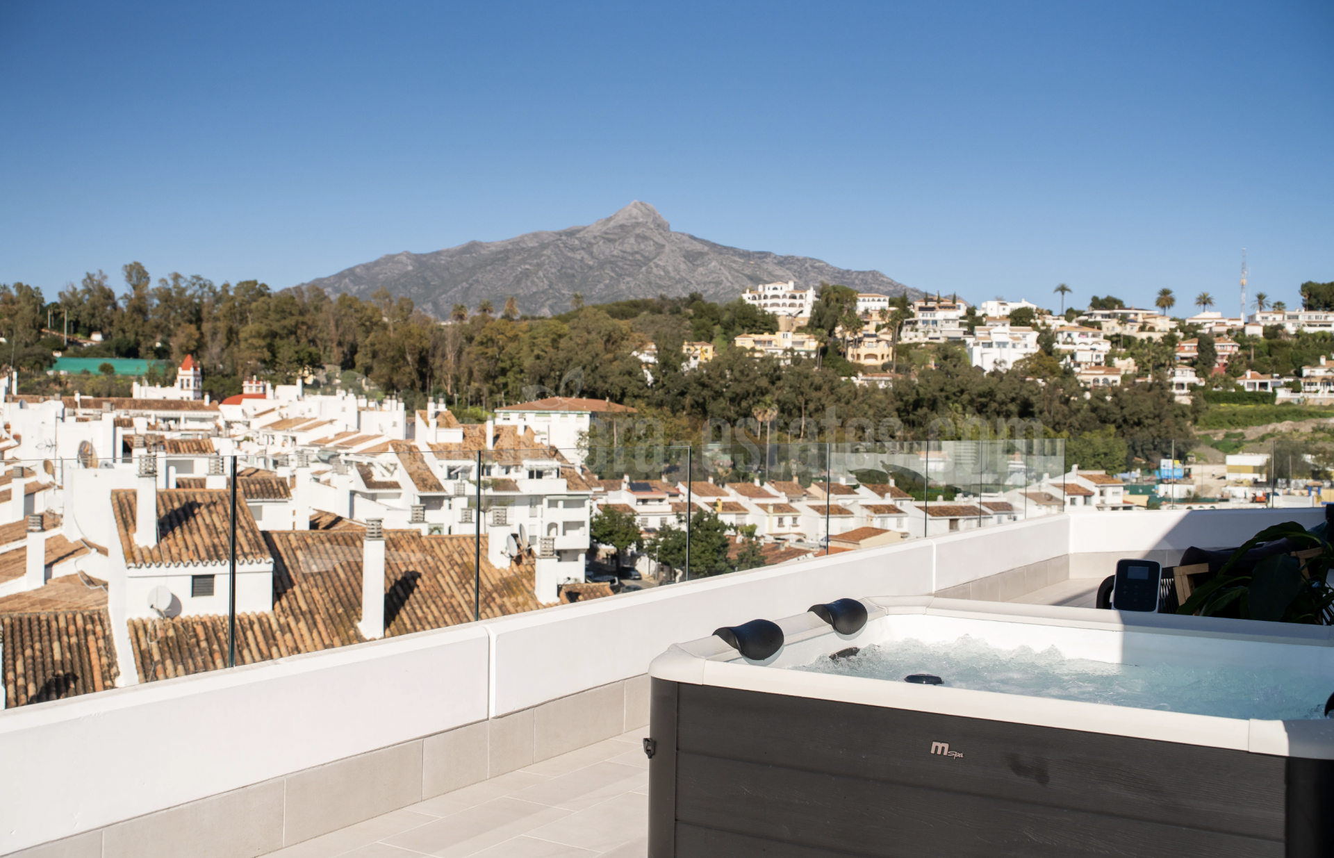 Penthouse in La Campana, Marbella