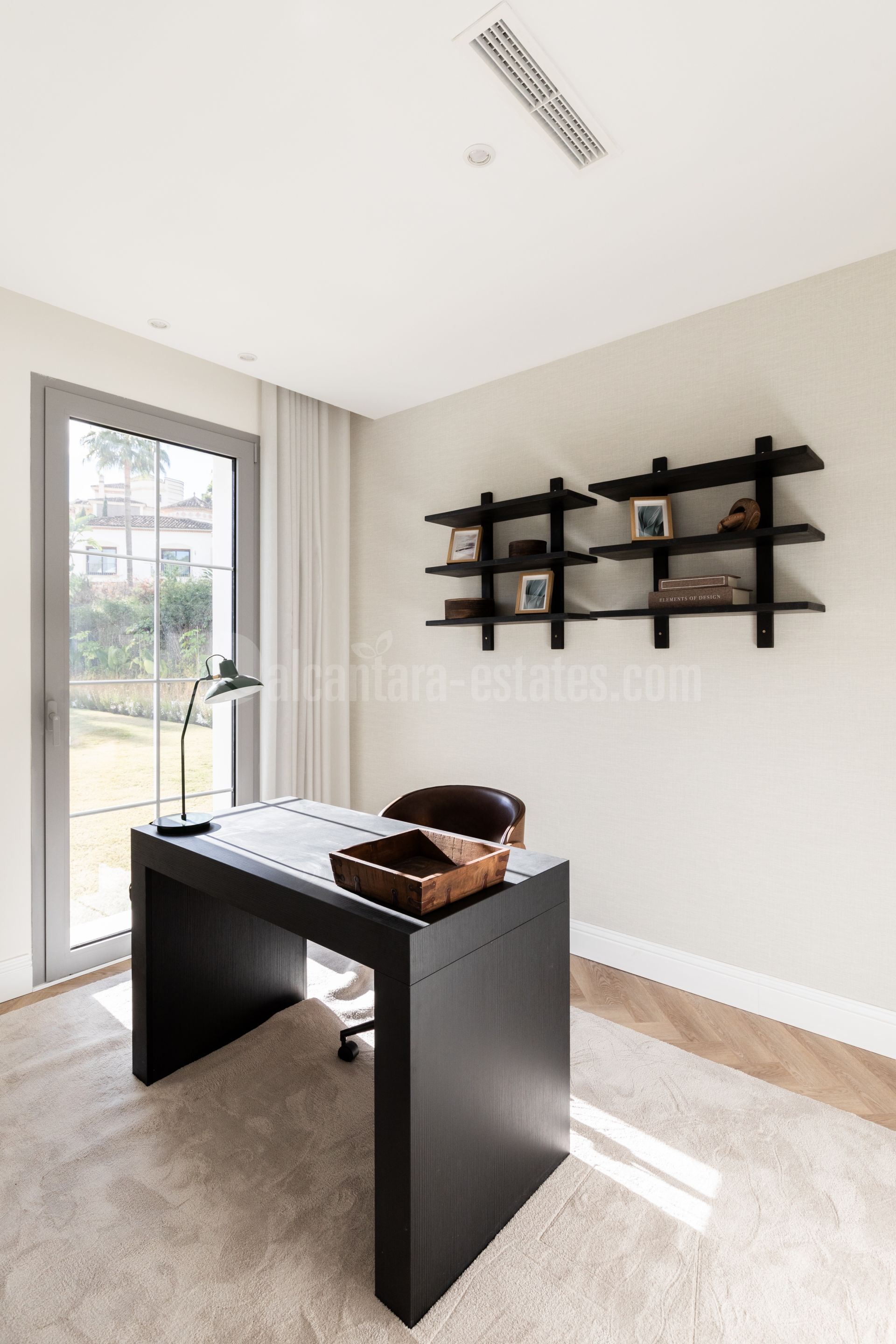 Villa in Los Arqueros, Benahavis