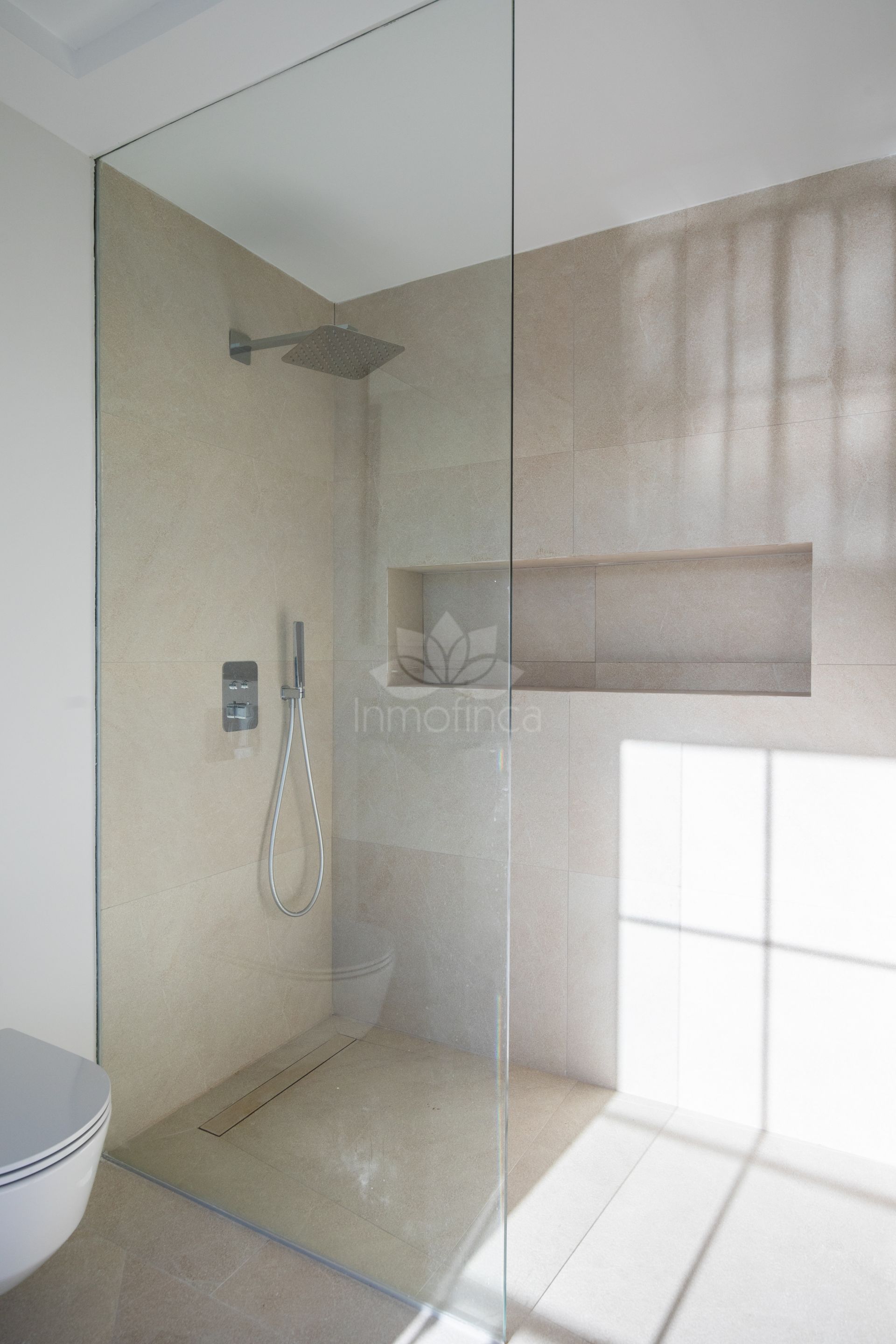 Villa en Los Arqueros, Benahavis