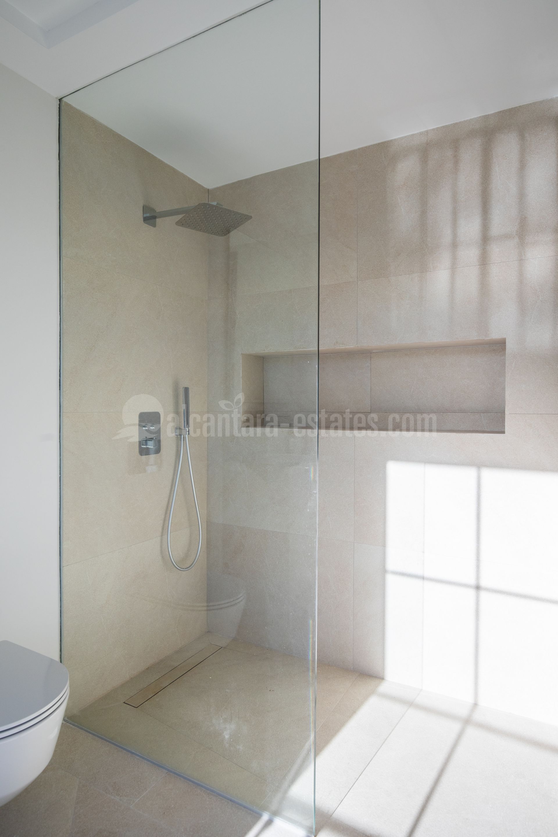 Villa in Los Arqueros, Benahavis