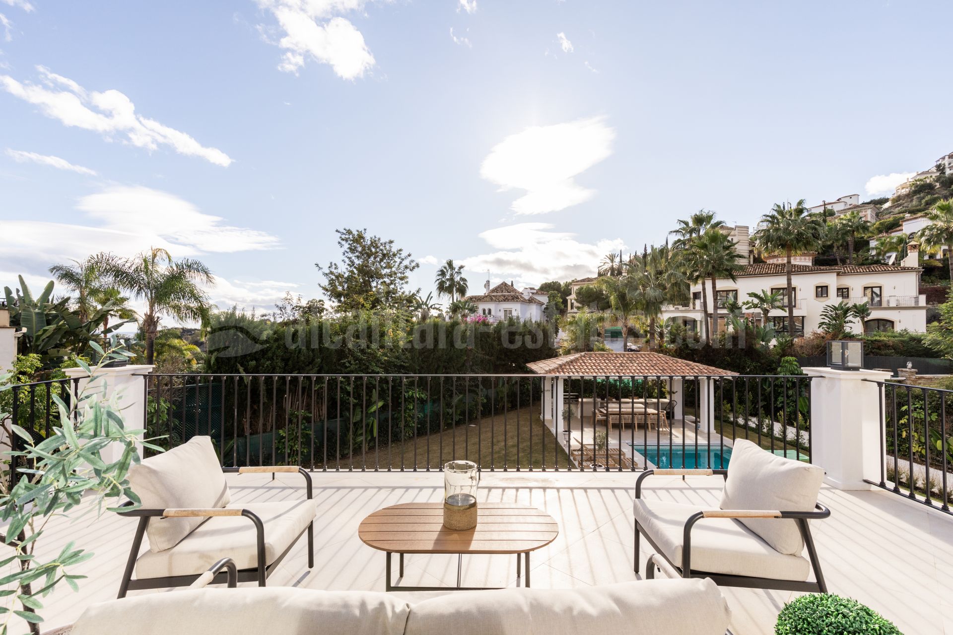 Villa in Los Arqueros, Benahavis