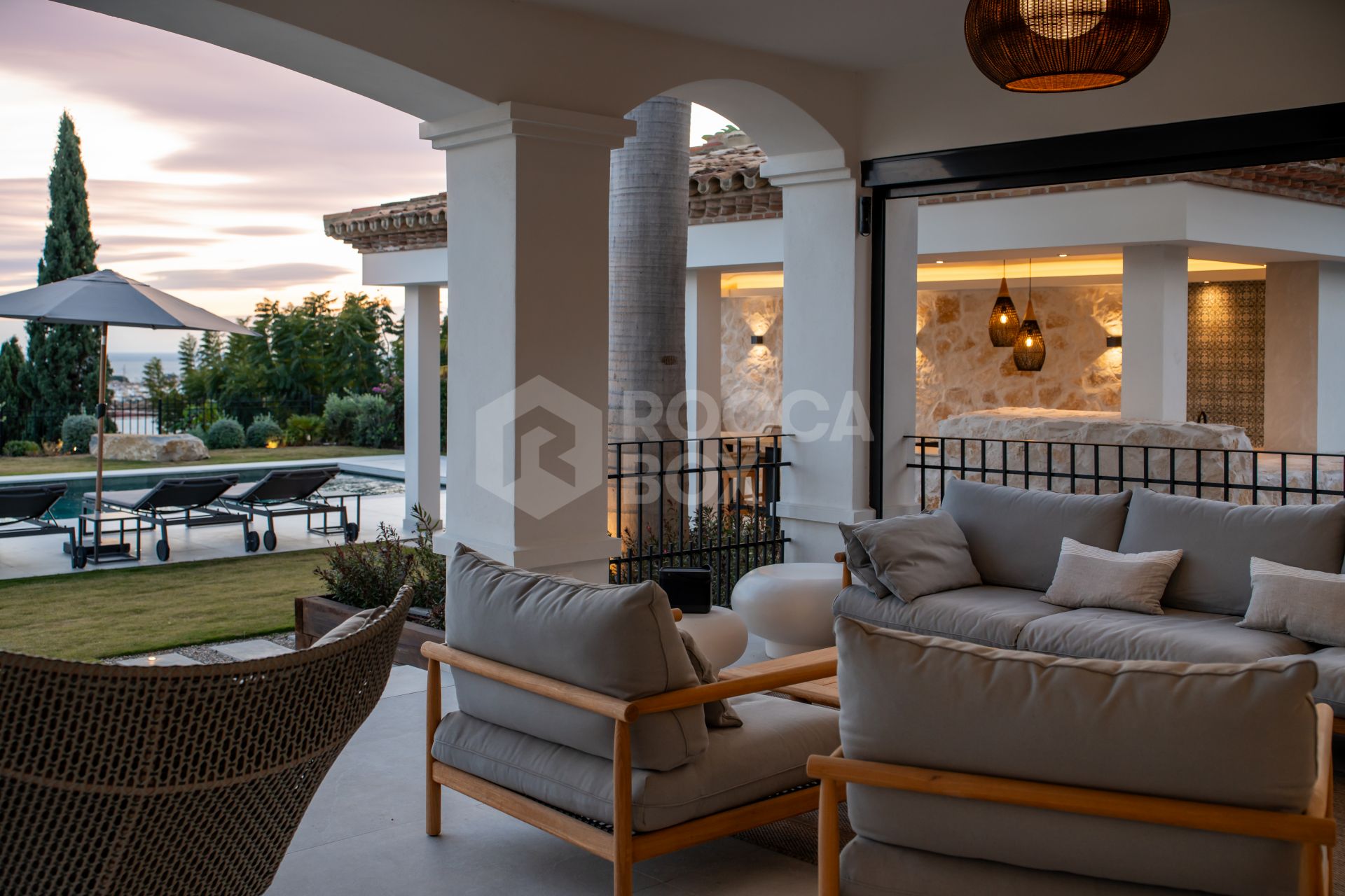 Exquisite Modern Andalusian Masterpiece with Panoramic Sea Views – Los Flamingos, Benahavís
