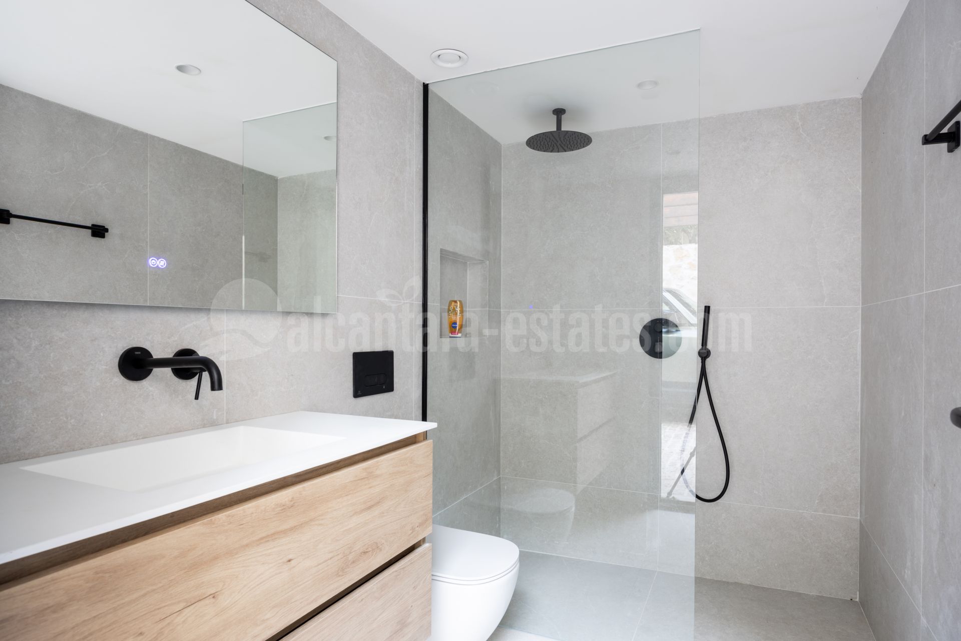 Villa en Los Flamingos, Benahavis