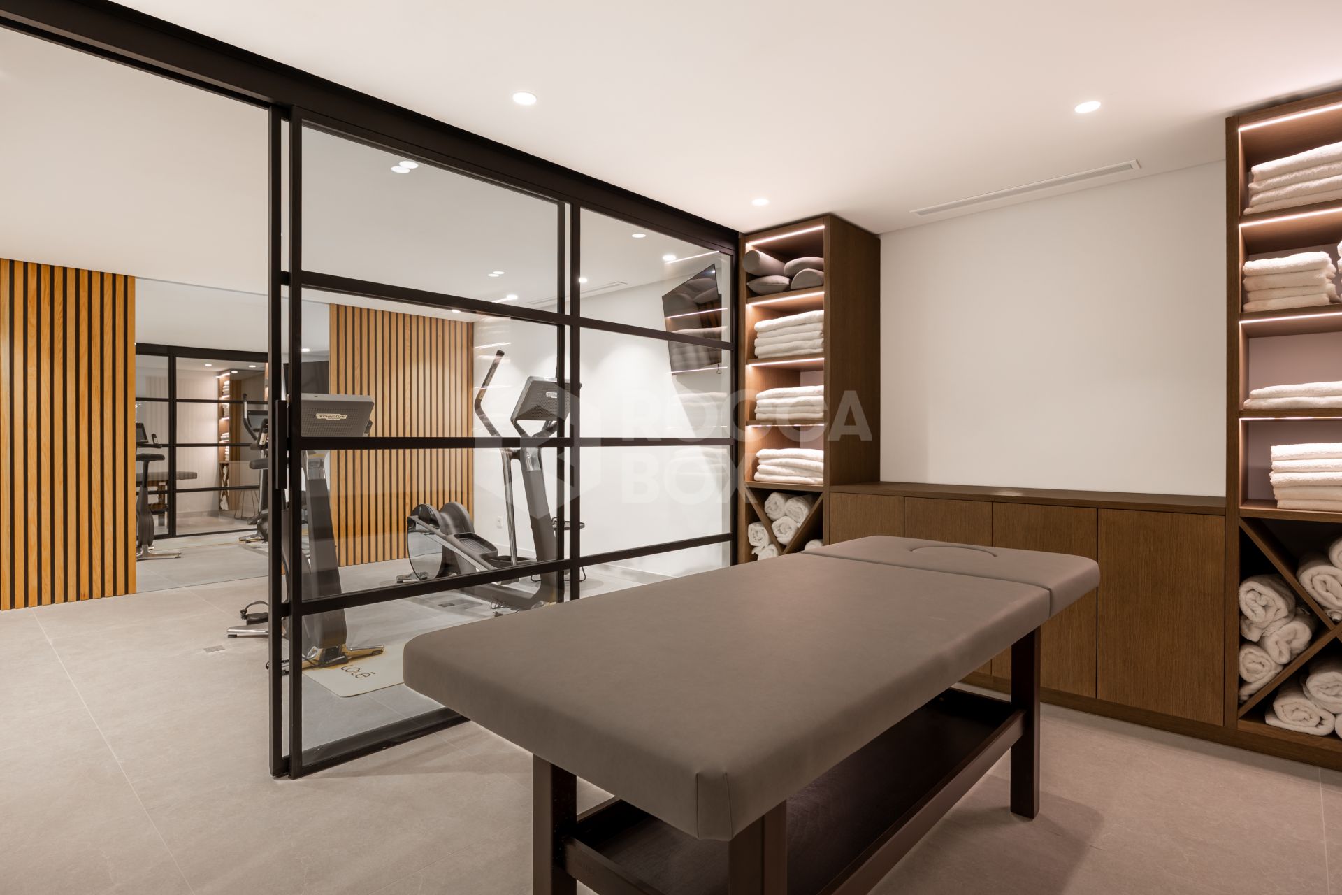 Exquisite Modern Andalusian Masterpiece with Panoramic Sea Views – Los Flamingos, Benahavís