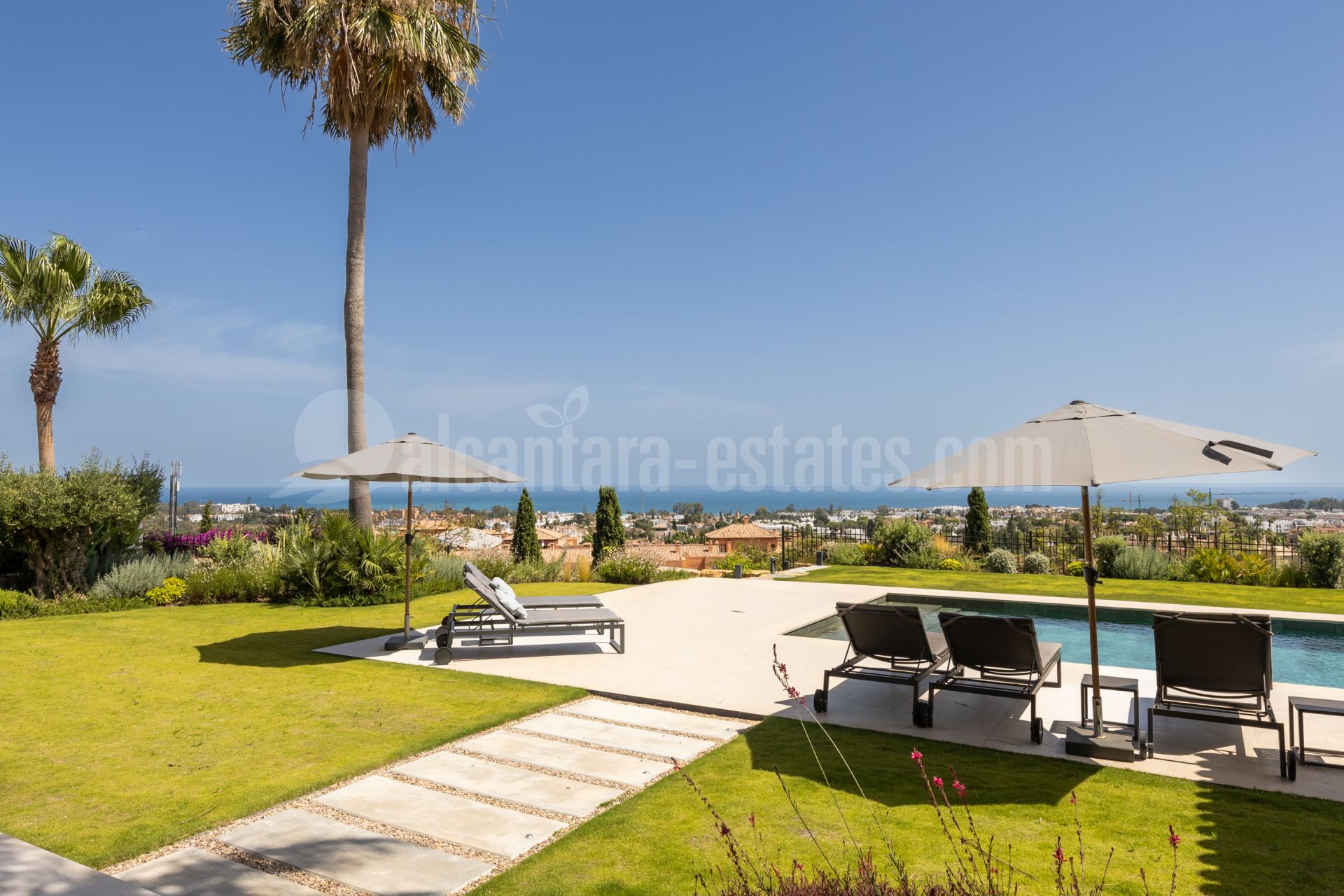 Villa en Los Flamingos, Benahavis