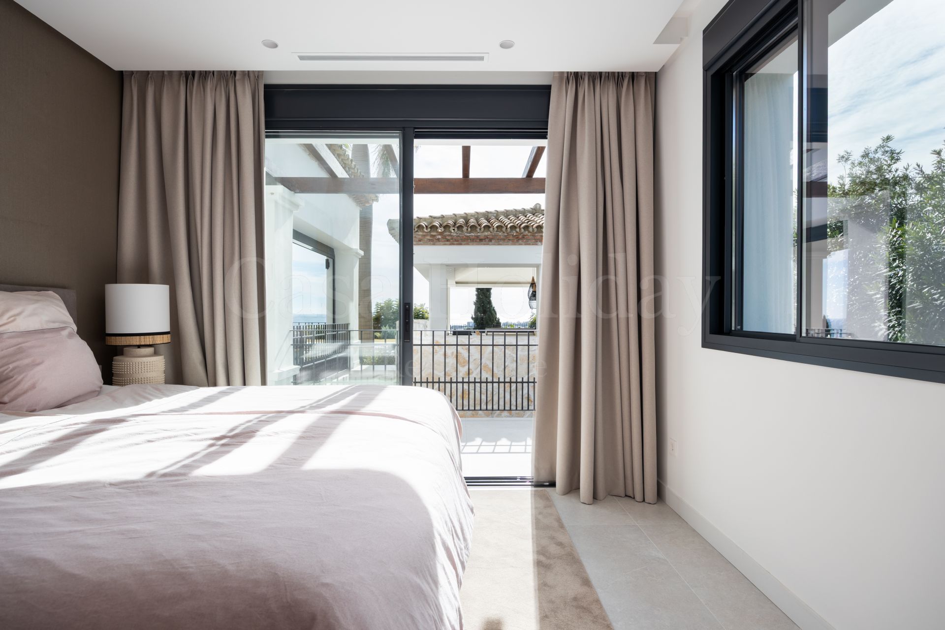 Villa in Los Flamingos, Benahavis