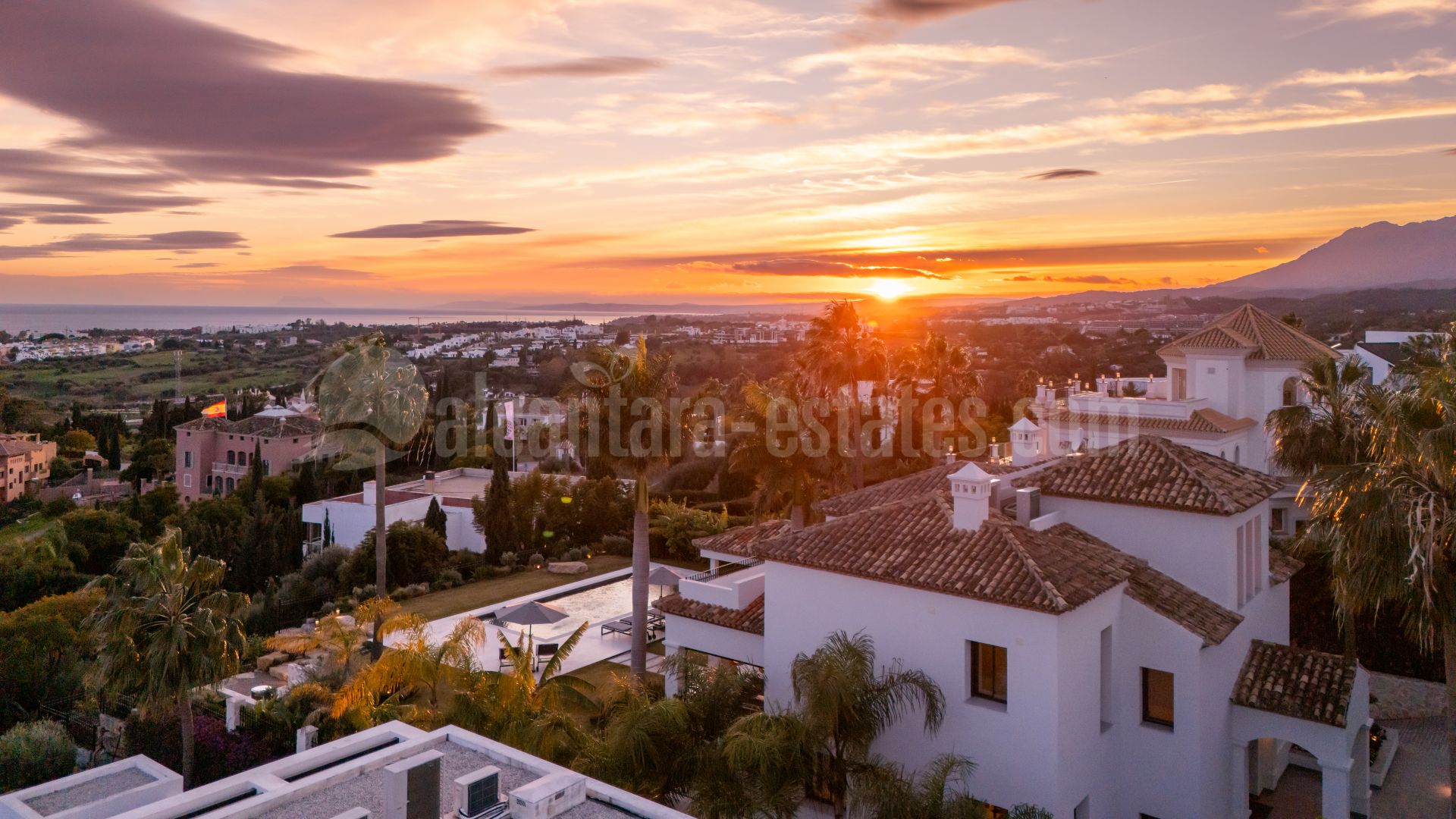 Villa en Los Flamingos, Benahavis
