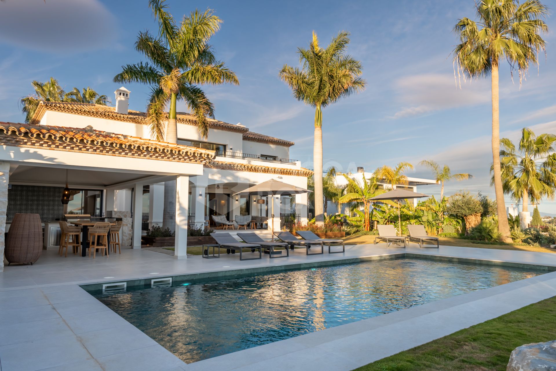 Exquisite Modern Andalusian Masterpiece with Panoramic Sea Views – Los Flamingos, Benahavís