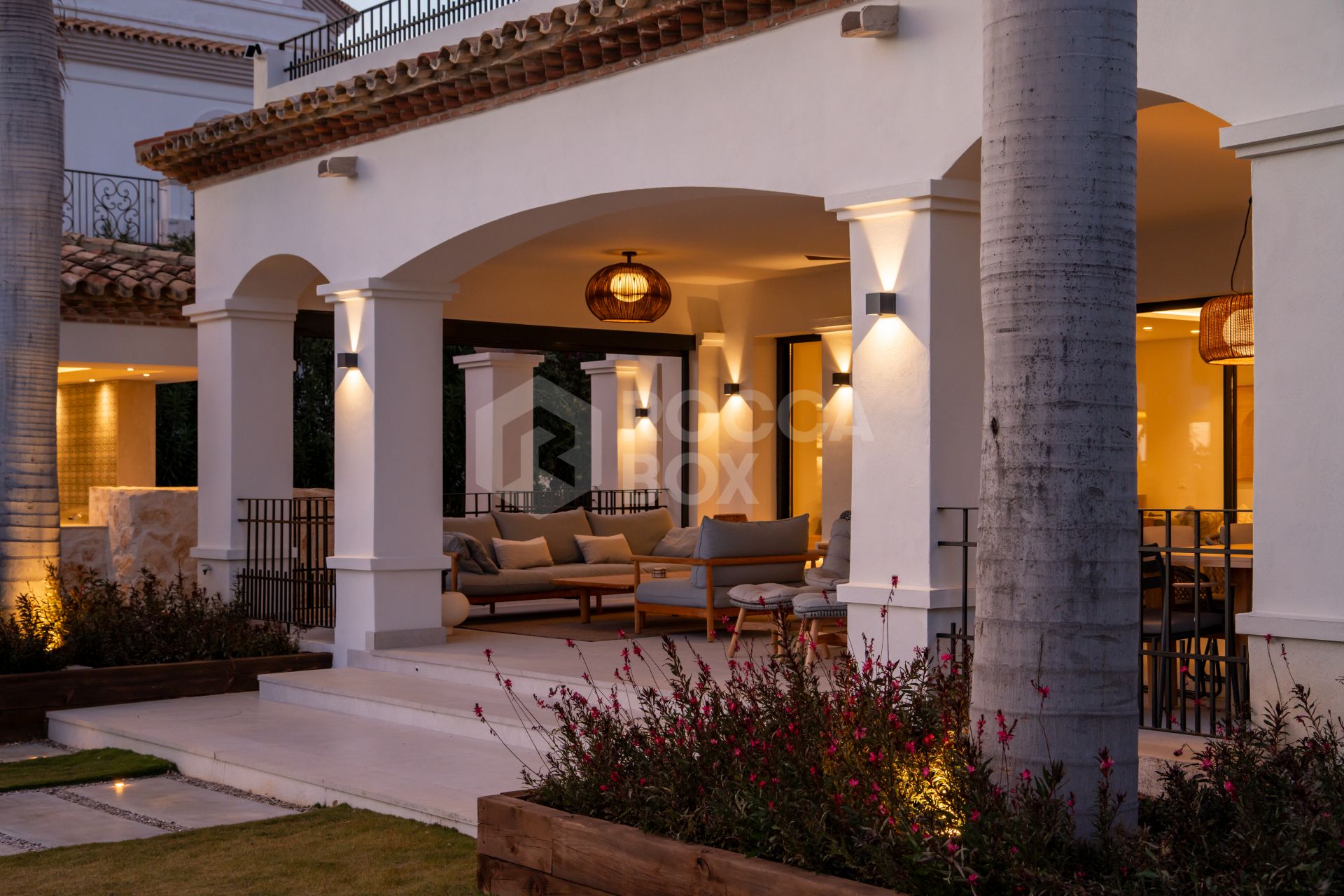 Exquisite Modern Andalusian Masterpiece with Panoramic Sea Views – Los Flamingos, Benahavís