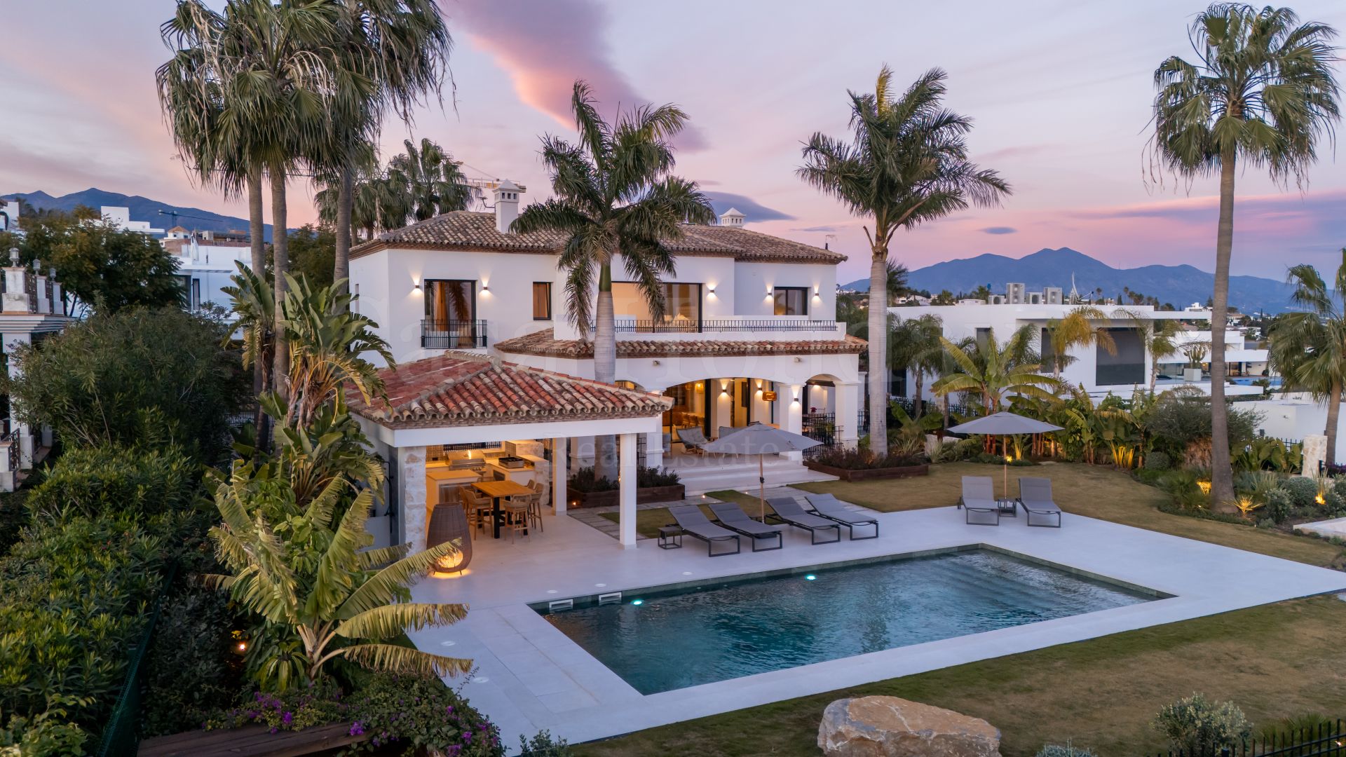 Villa in Los Flamingos, Benahavis