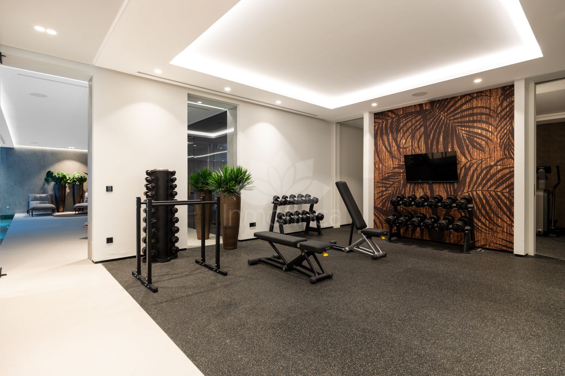 Villa in El Madroñal, Benahavis