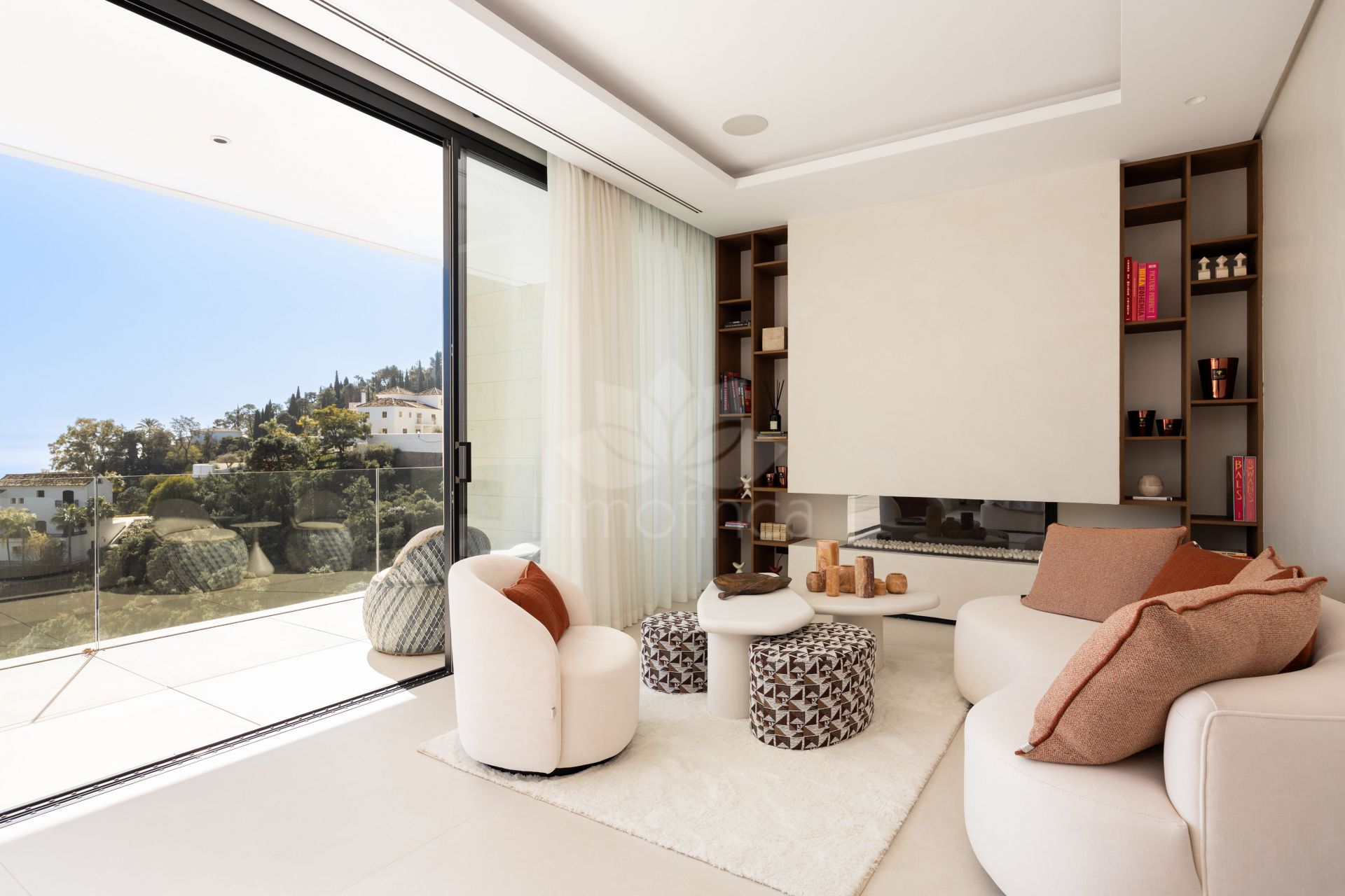 Villa in El Madroñal, Benahavis