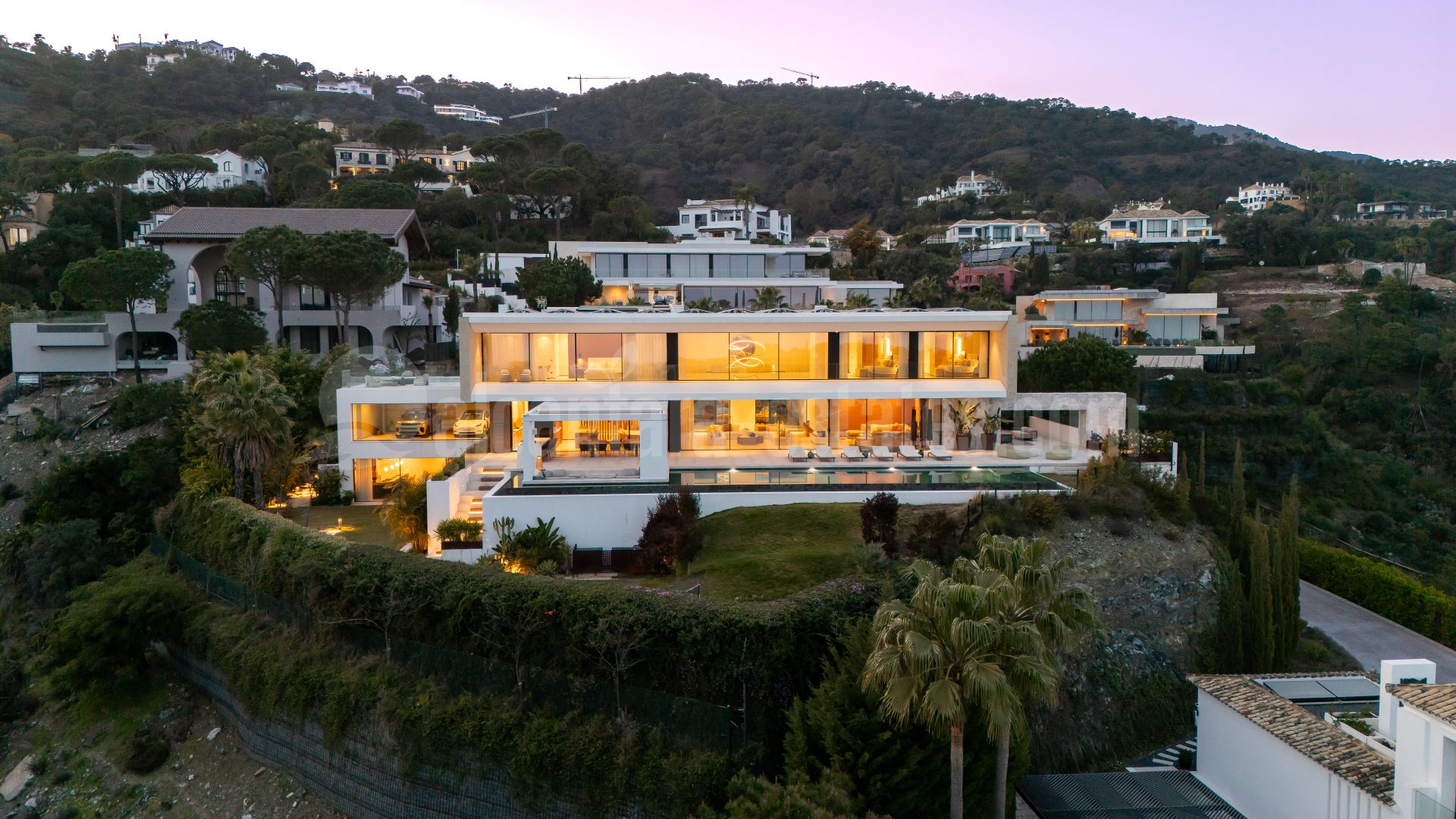 Villa en El Madroñal, Benahavis