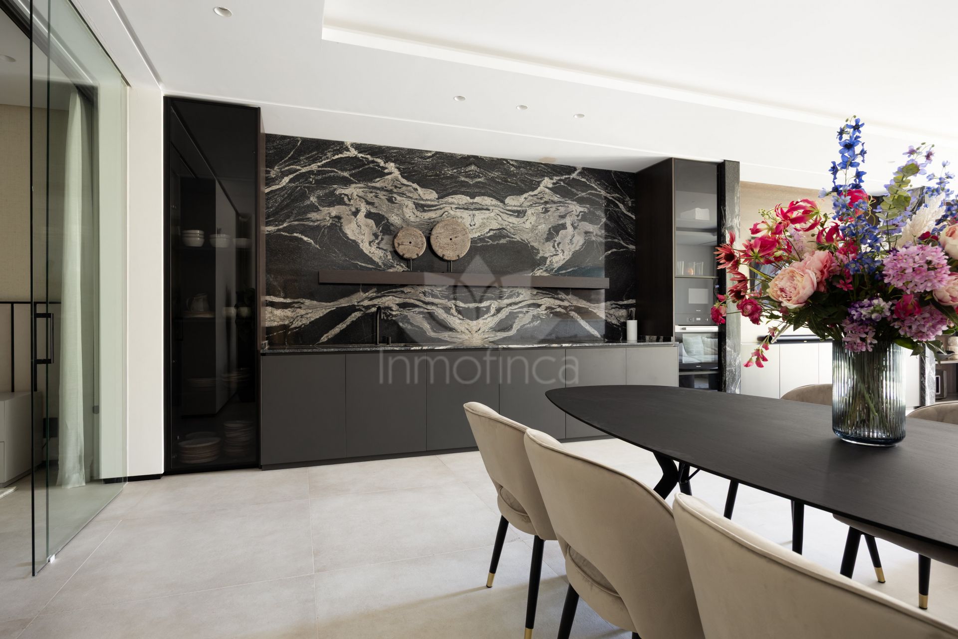 Villa in El Madroñal, Benahavis