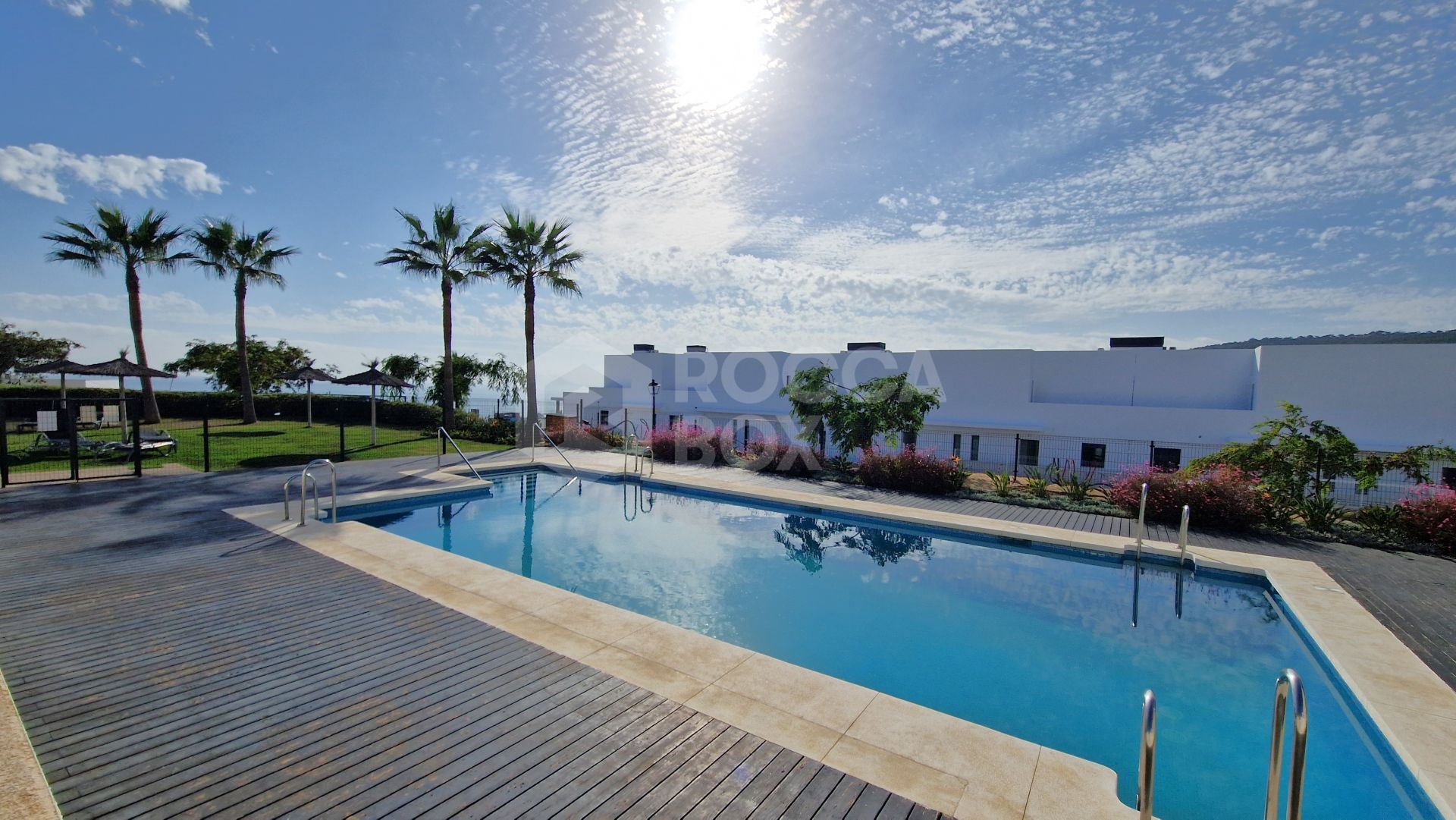 Luxury 3-bed Townhouse with sea views for sale at Majestic Heights La Paloma