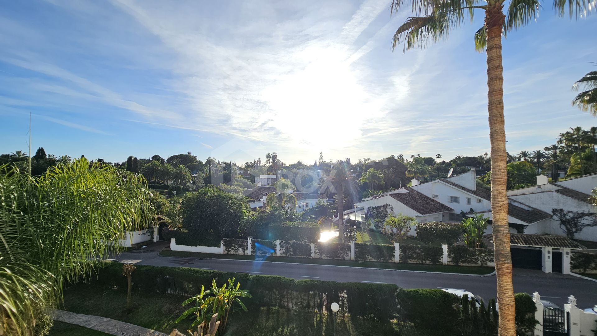 Luxurious Penthouse in Guadalmina Baja, San Pedro de Alcantara