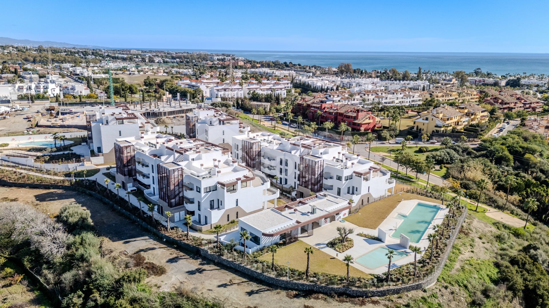 Contemporary Corner Ground Floor Apartment in Cancelada, Estepona East