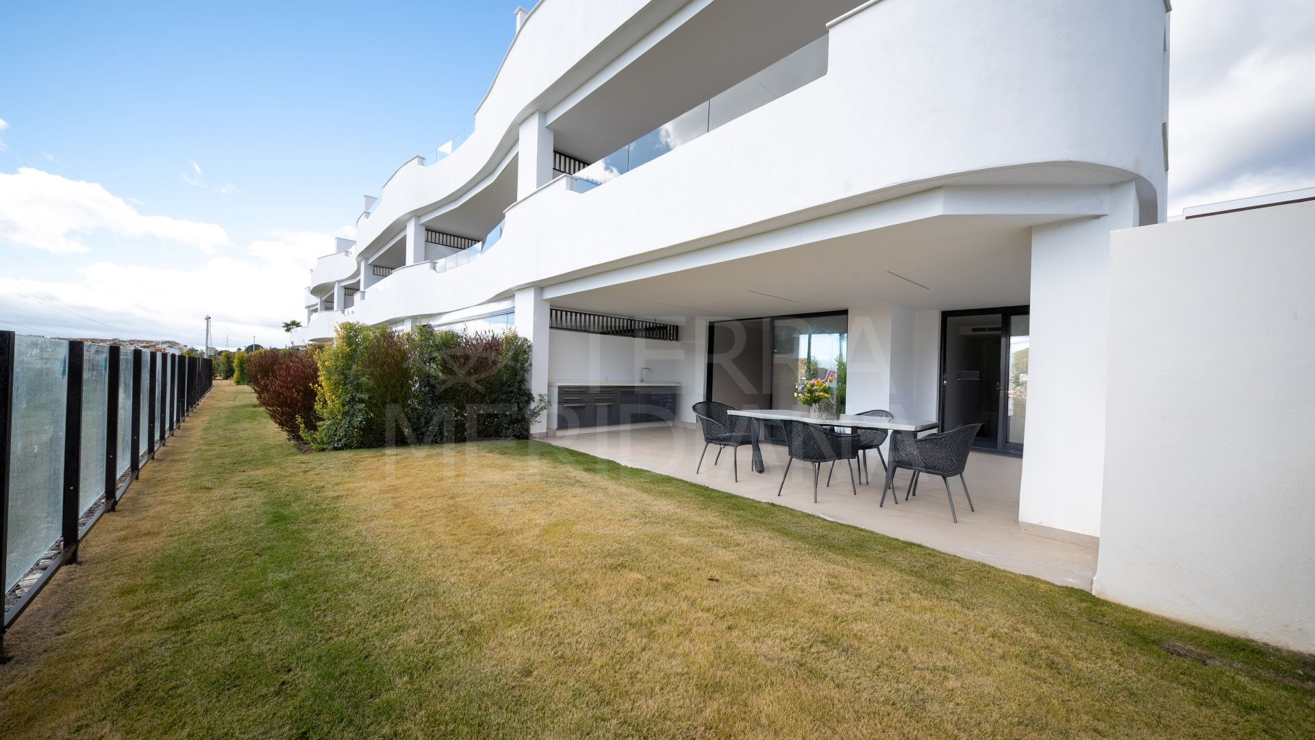 Ground Floor Apartment in Cancelada, Estepona