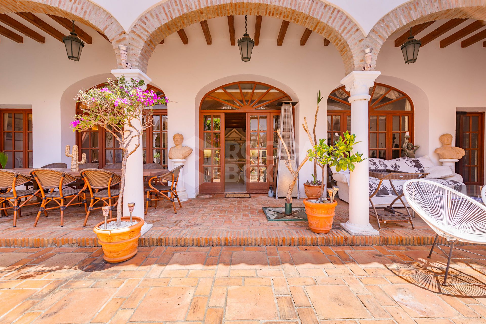 The Iconic Roman Oasis — Casares Costa