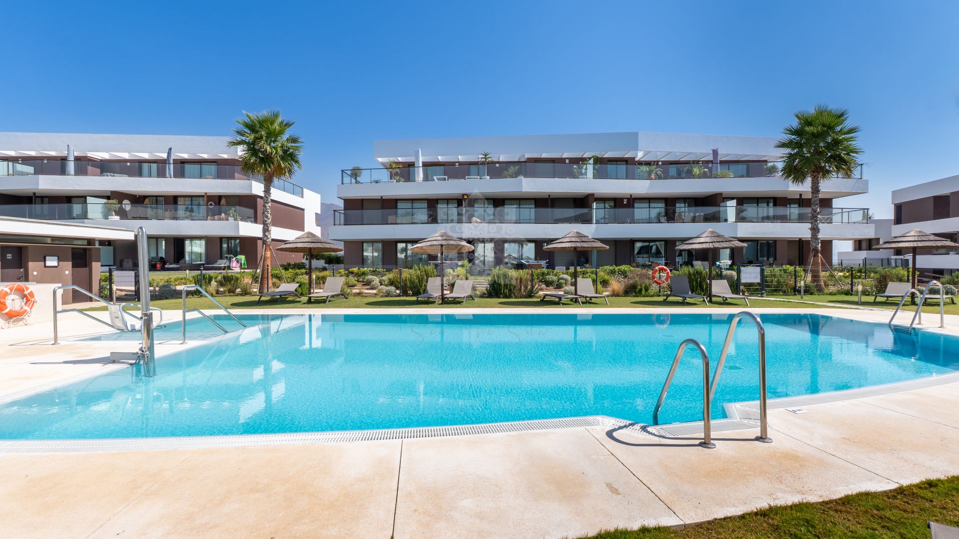 Apartament na parterze w Camarate Golf, Casares