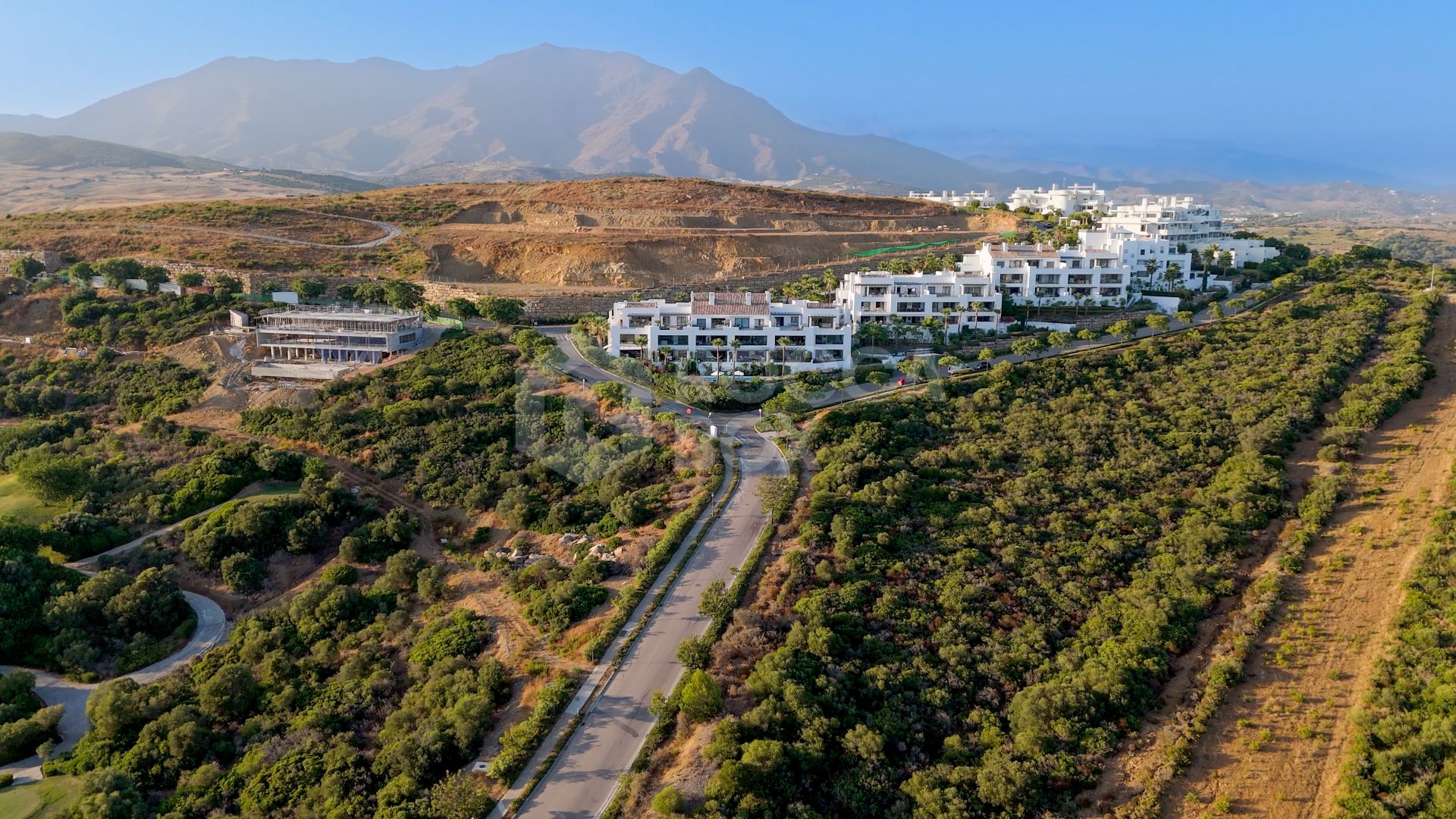 Elegant Ground Floor Apartment with Panoramic Views in Finca Cortesín Resort
