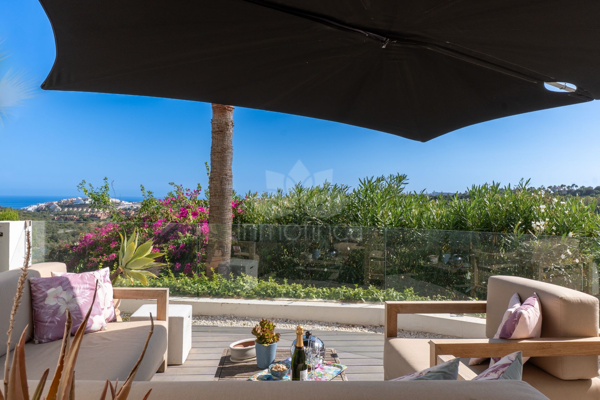 Ground Floor Apartment in Las Terrazas de Cortesín, Casares