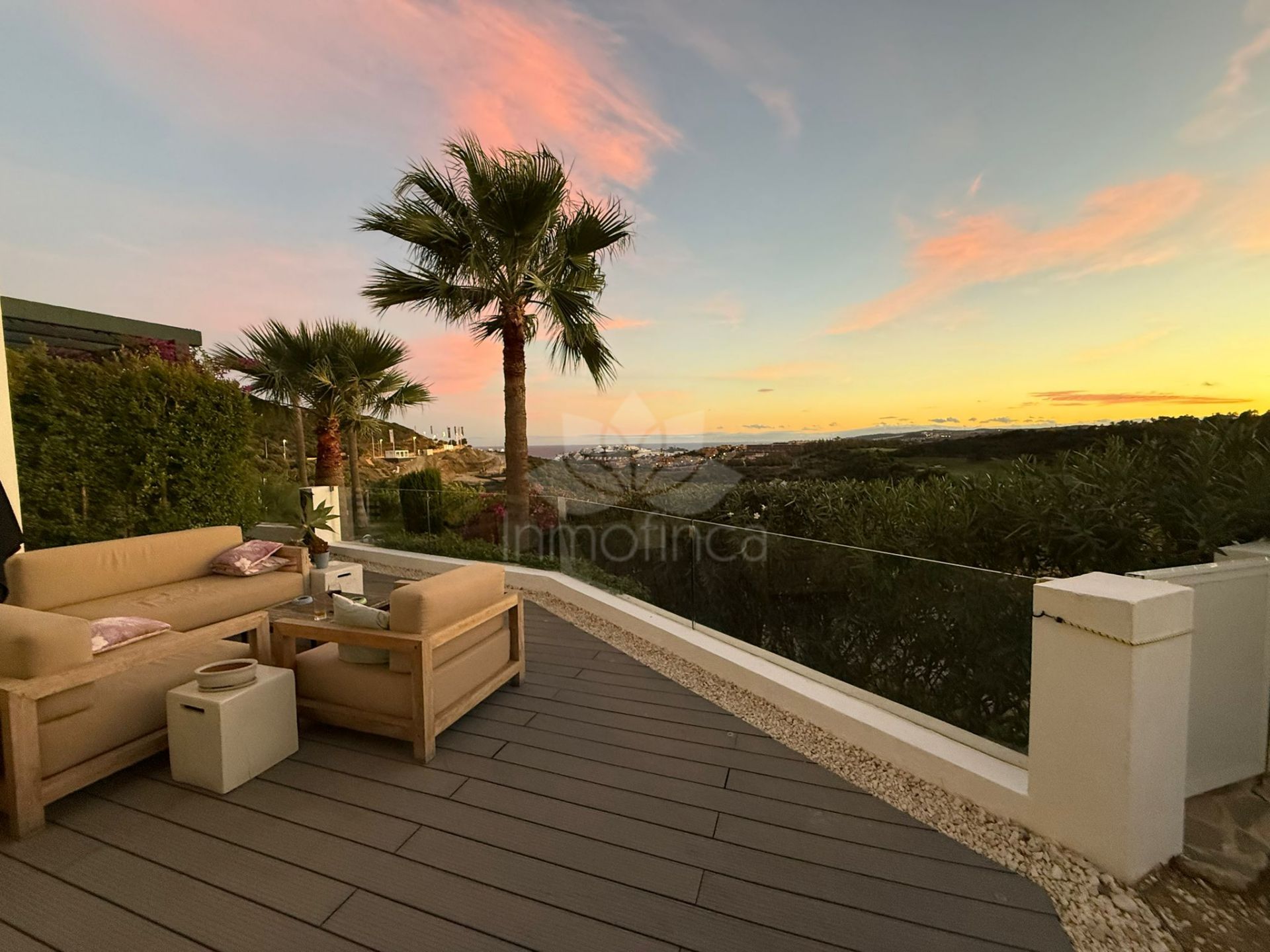 Ground Floor Apartment in Las Terrazas de Cortesín, Casares